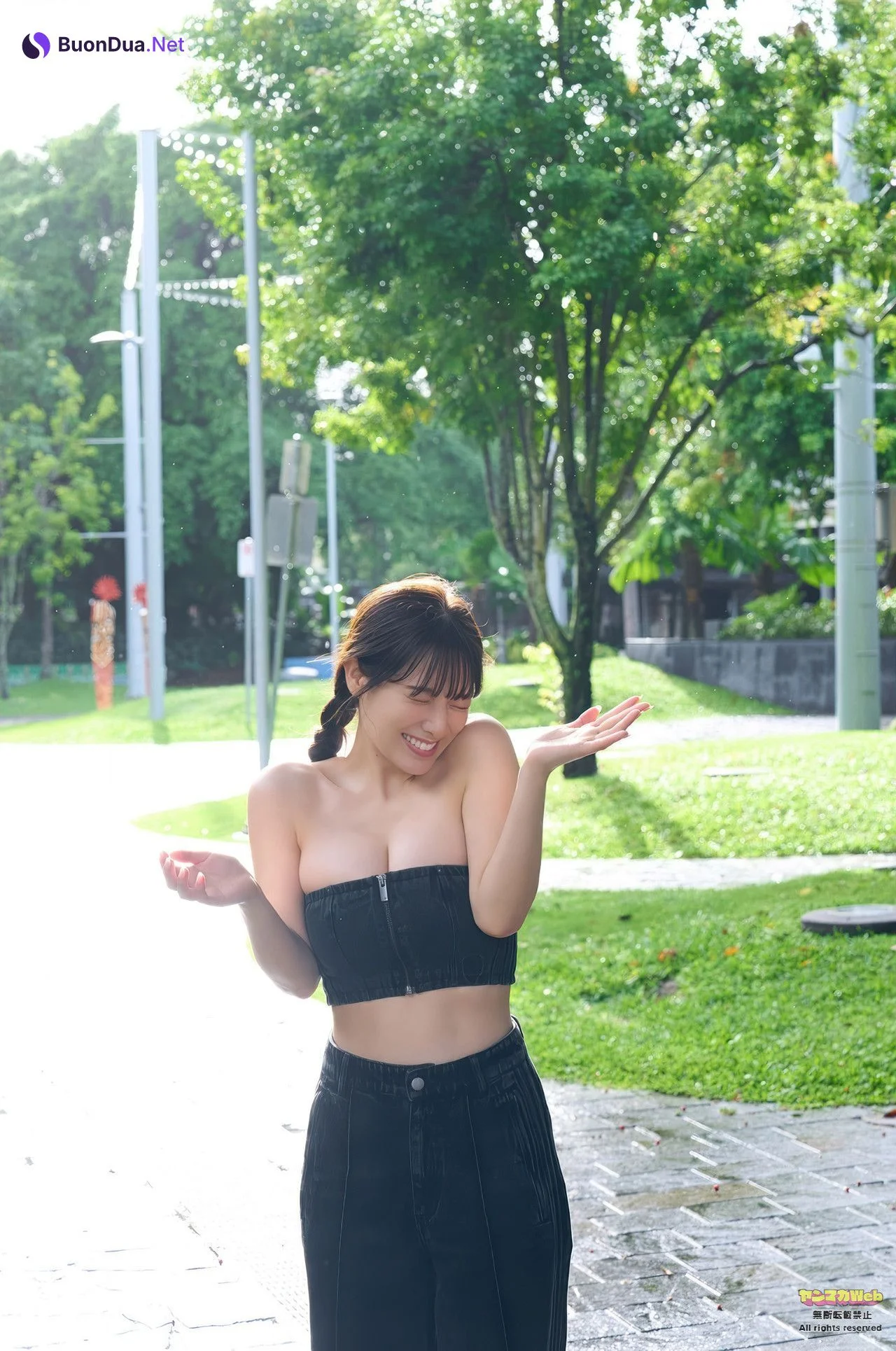 Kurea Hazuki 葉月くれあ, Young Magazine 2025 No.32 (ヤングマガジン 2025年32号) - Photo 9