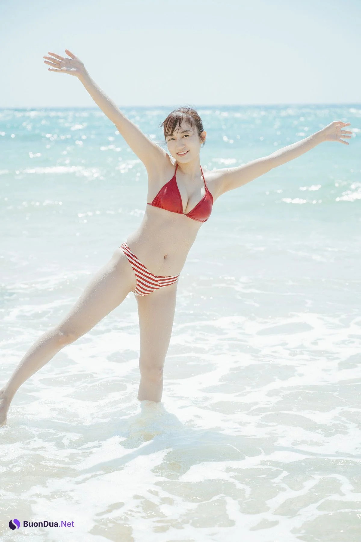 Kuroki Hikari 黒木ひかり, 漫画アクションデジタル写真集 「たまには海辺で」 Set.01 - Photo 18