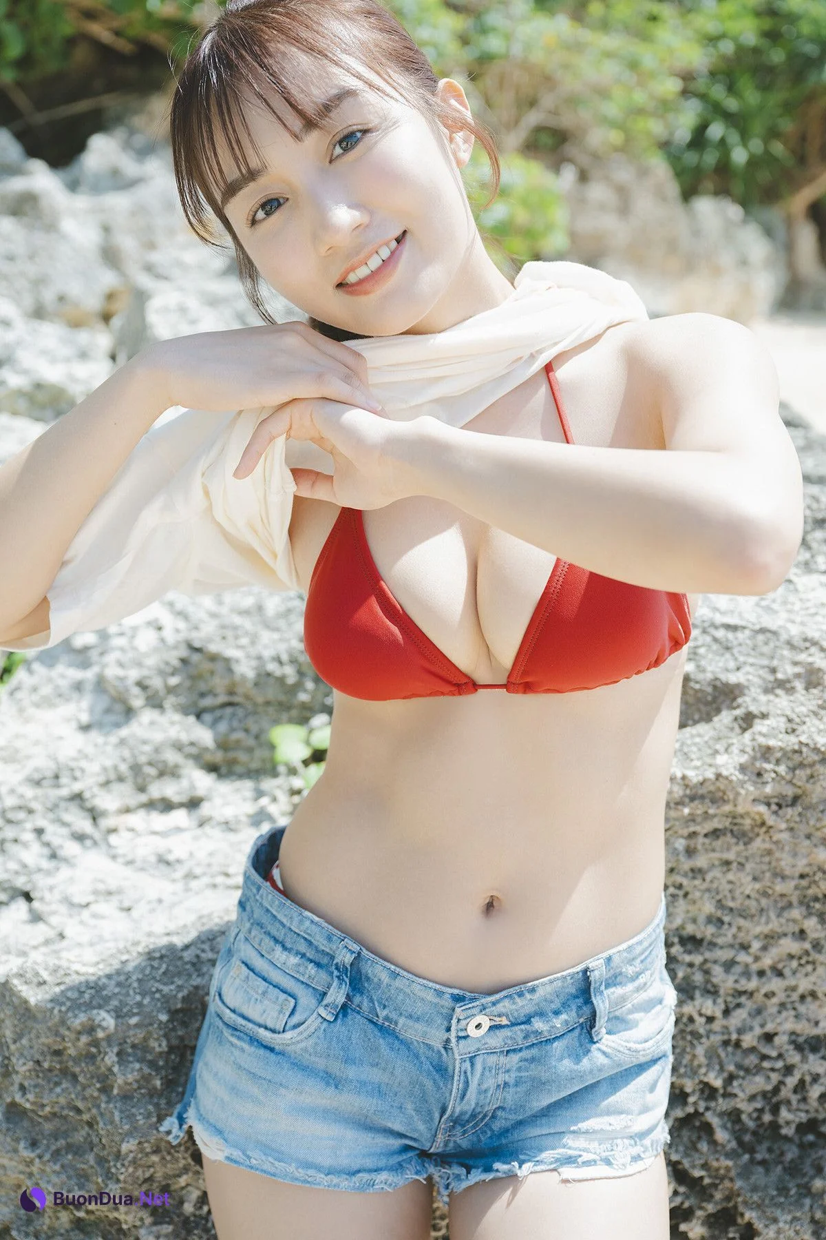 Kuroki Hikari 黒木ひかり, 漫画アクションデジタル写真集 「たまには海辺で」 Set.01 - Photo 6