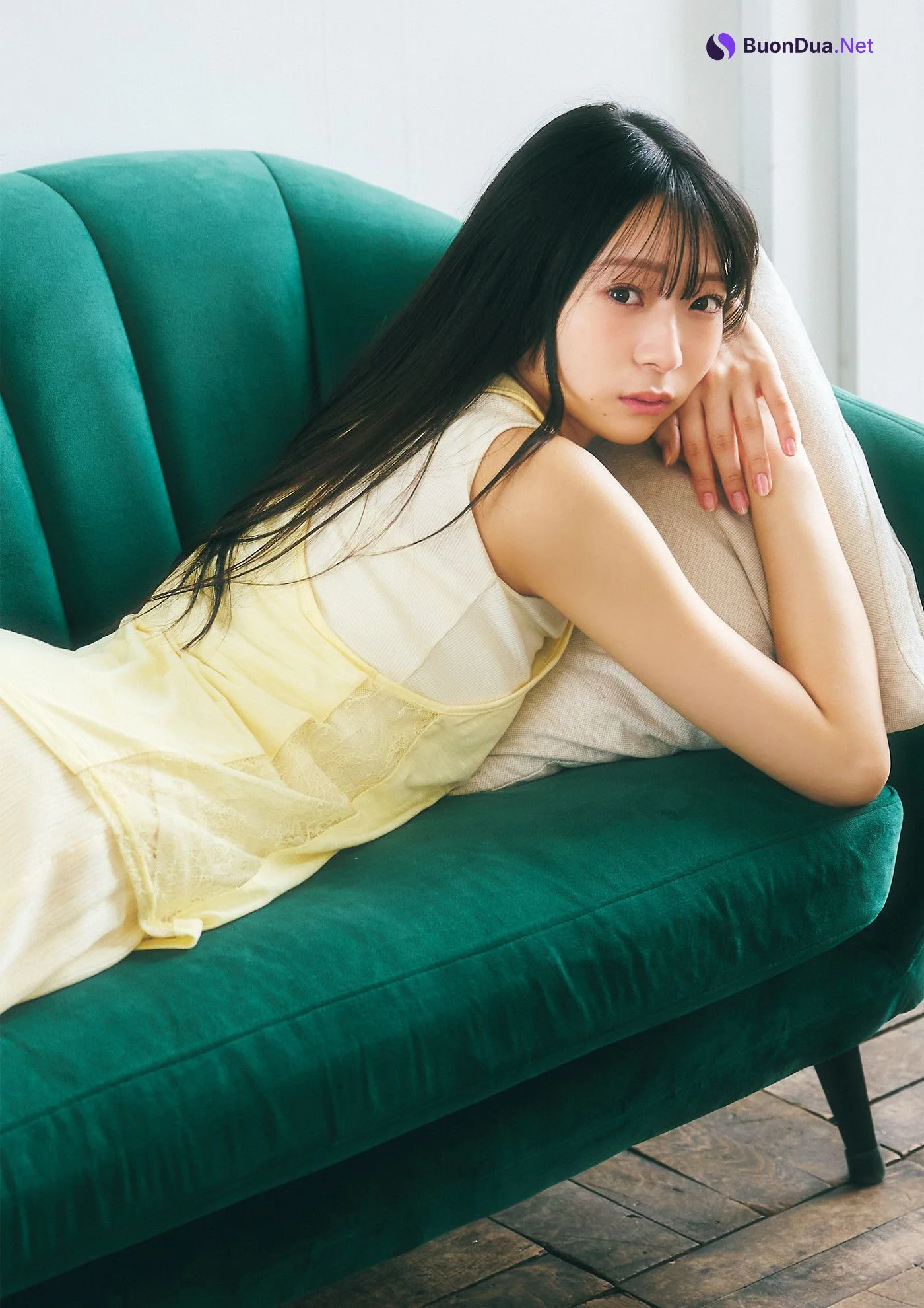 Kurumi Suzuki 鈴木くるみ, Gravure Champion VOL.09 - Photo 4