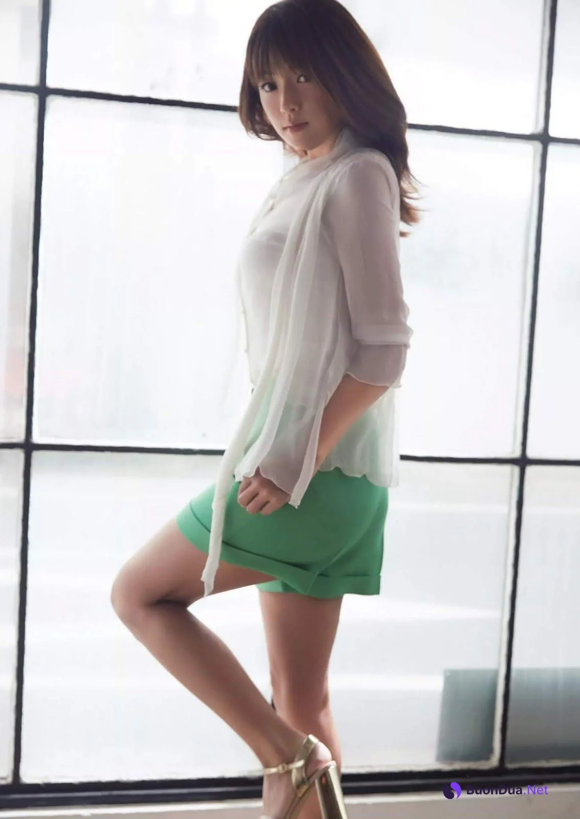 Kyoko Fukada 深田恭子, FLASH 2019.02.05 (フラッシュ 2019年2月5日号) - Photo 3