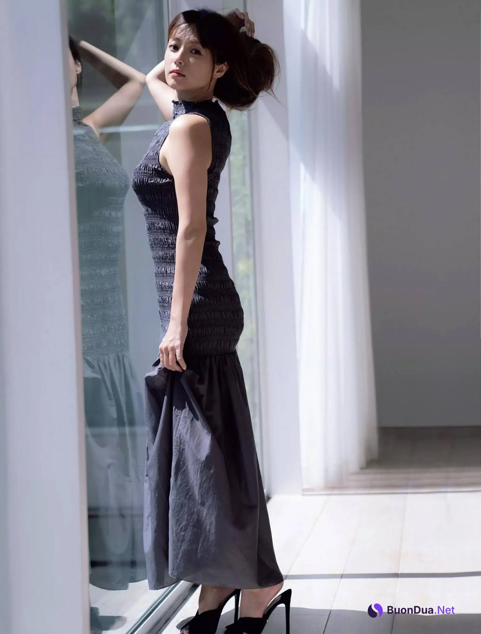 Kyoko Fukada 深田恭子, FLASH 2020.11.10 (フラッシュ 2020年11月10日号) - Photo 13