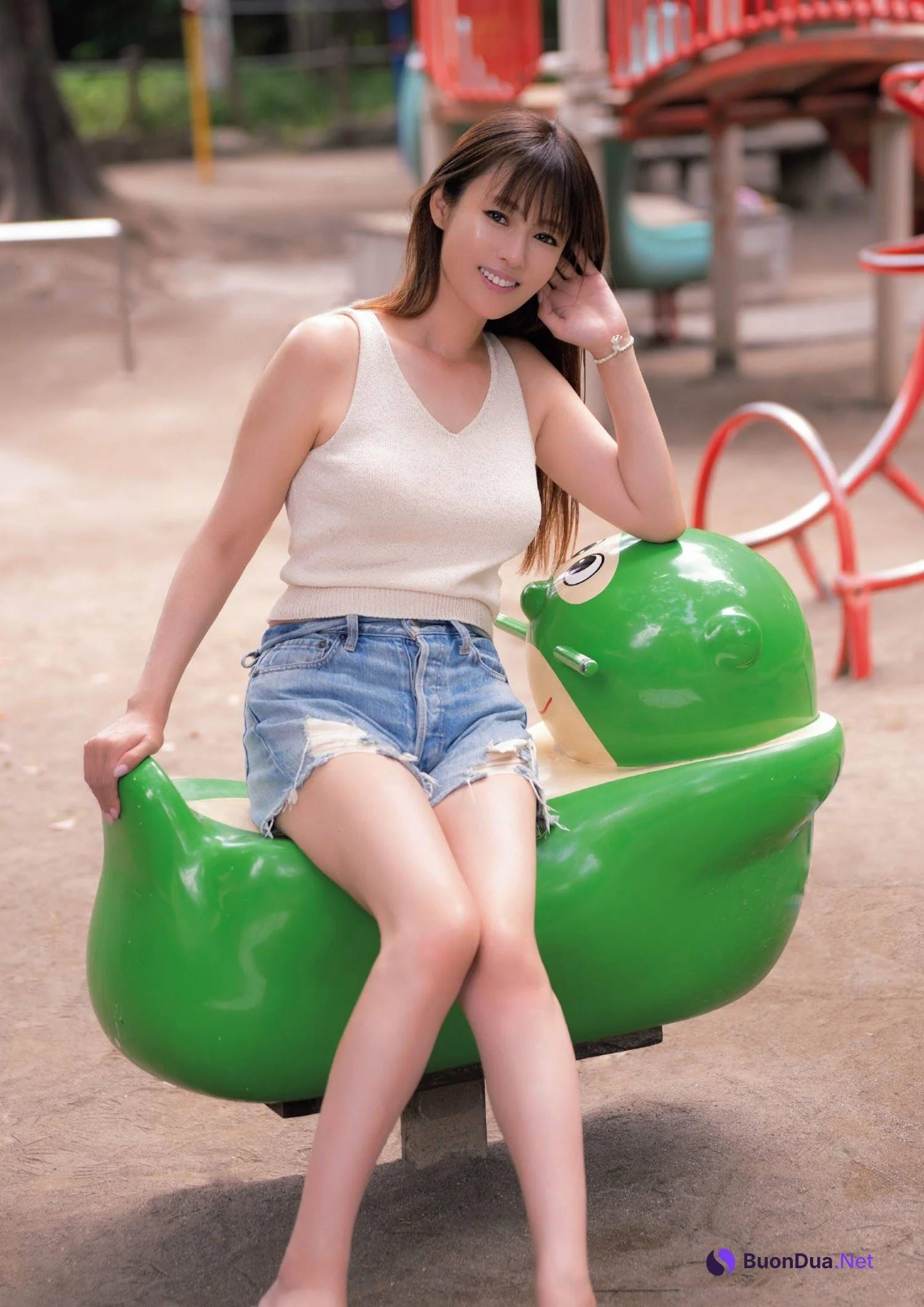 Kyoko Fukada 深田恭子, FRIDAY 2023.08.25 (フライデー 2023年8月25日号) - Photo 5