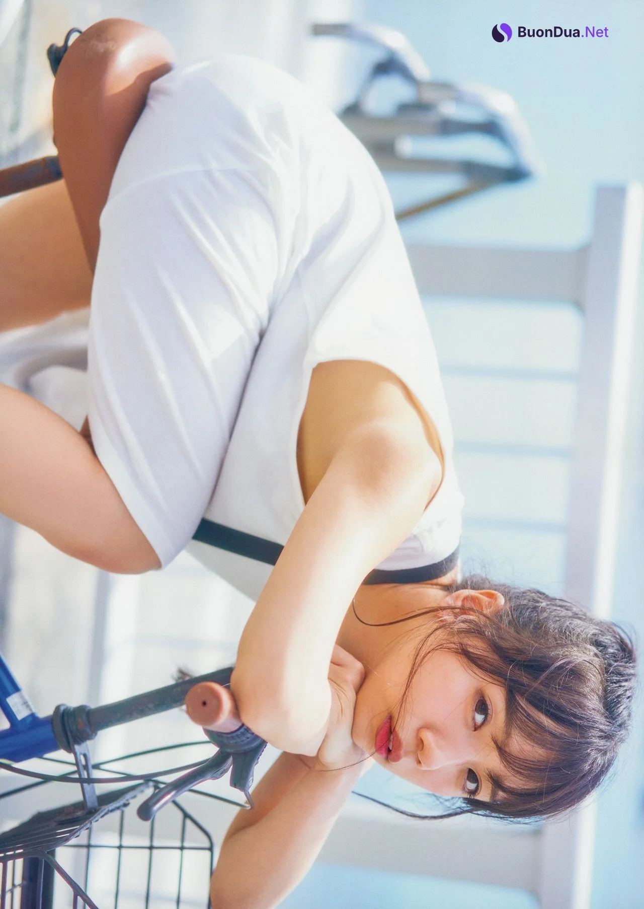 Kyoko Saito 齊藤京子, 1st 写真集 『とっておきの恋人』 Set.01 - Photo 10