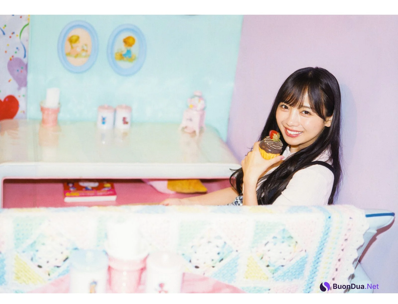 Kyoko Saito 齊藤京子, 1st 写真集 『とっておきの恋人』 Set.02 - Photo 17