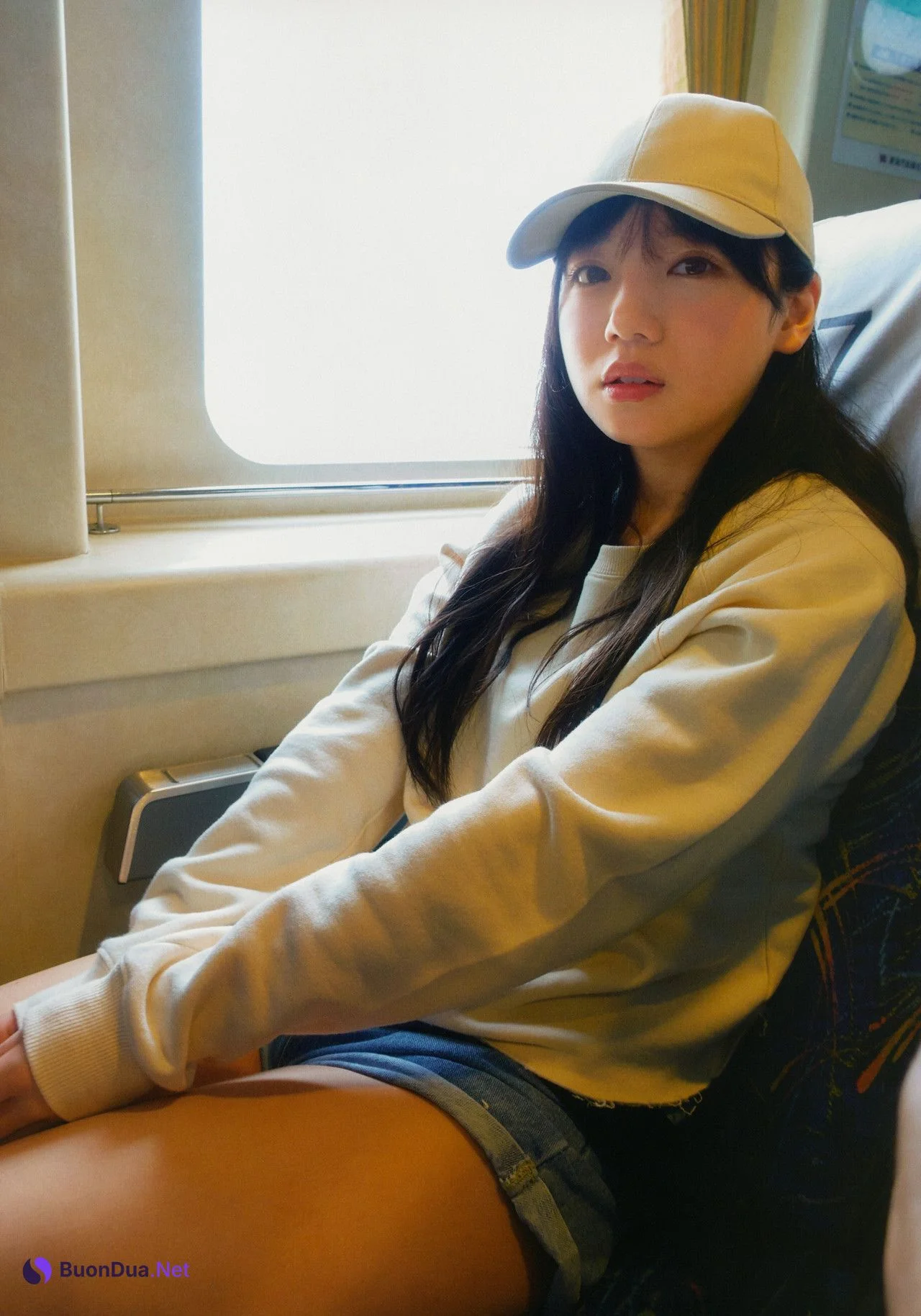 Kyoko Saito 齊藤京子, 1st 写真集 『とっておきの恋人』 Set.03 - Photo 4