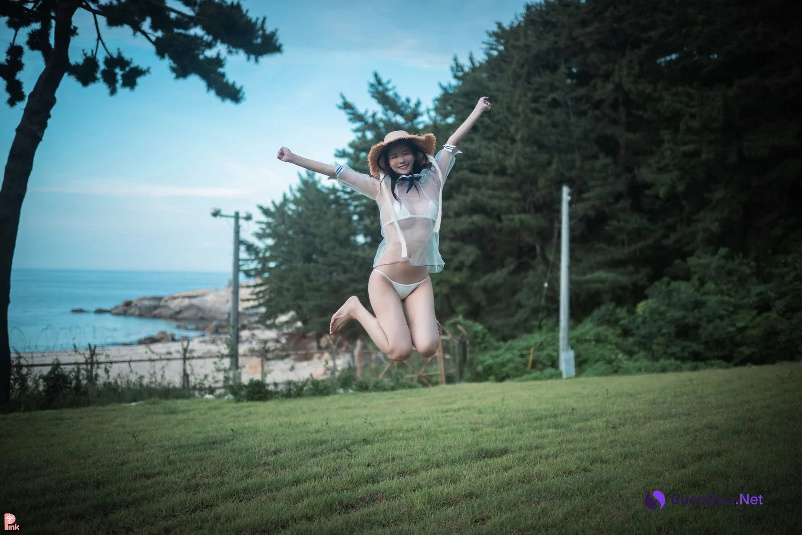 Lee Ahrin 이아린, [PINK] Bikini Day Set.01 - Photo 2