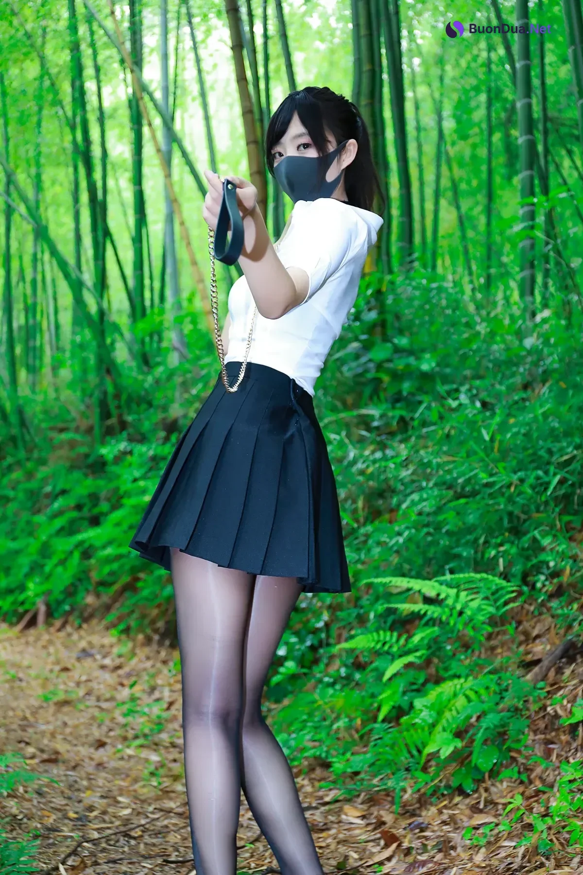 李佳LiJia – 黑百褶裙森林 - Photo 7