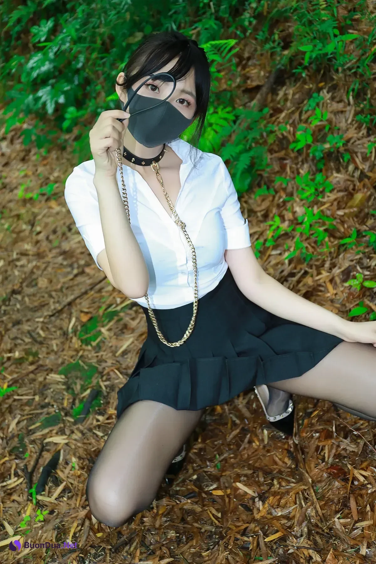 李佳LiJia – 黑百褶裙森林 - Photo 9
