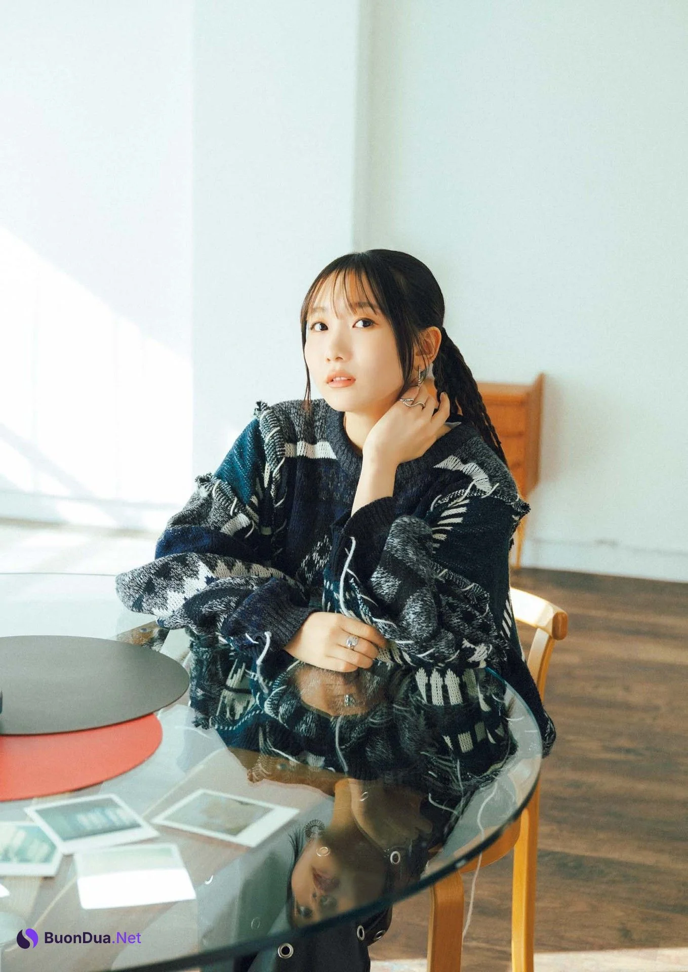 Lilas Ikuta 幾田りら, Big Comic Spirits 2024 No.17 (ビッグコミックスピリッツ 2024年17号) - Photo 12