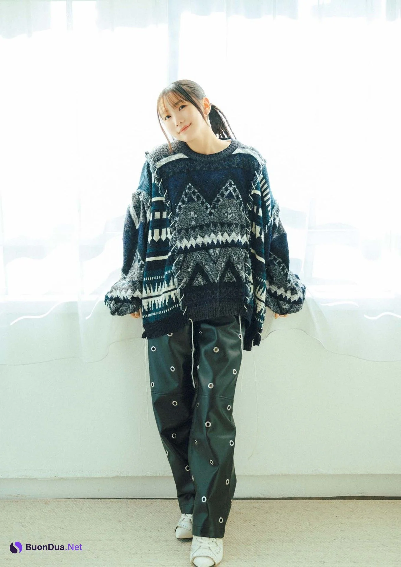 Lilas Ikuta 幾田りら, Big Comic Spirits 2024 No.17 (ビッグコミックスピリッツ 2024年17号) - Photo 15