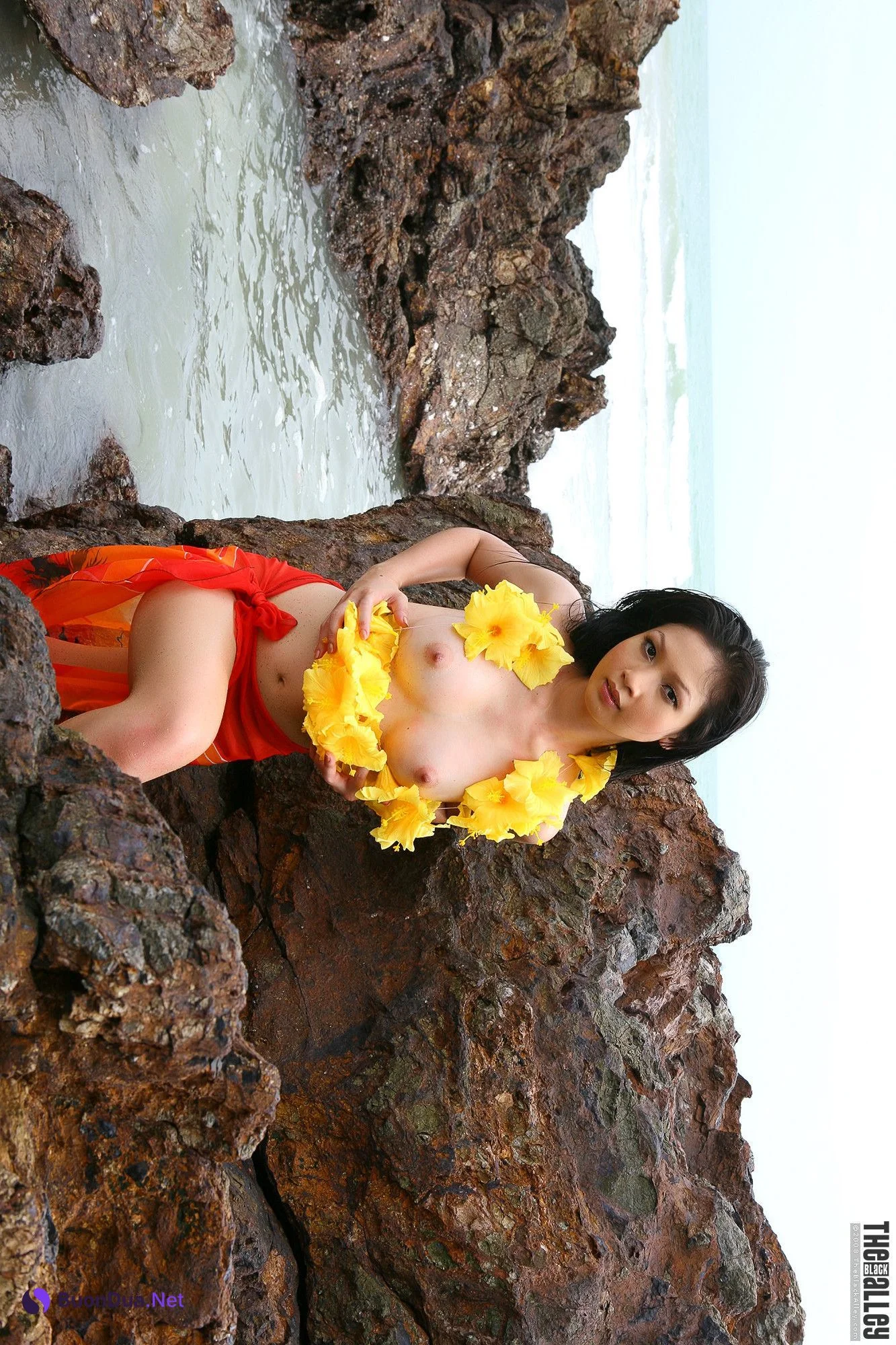 Lin Si Yee The Black Alley Photobook Set.03 - Photo 15