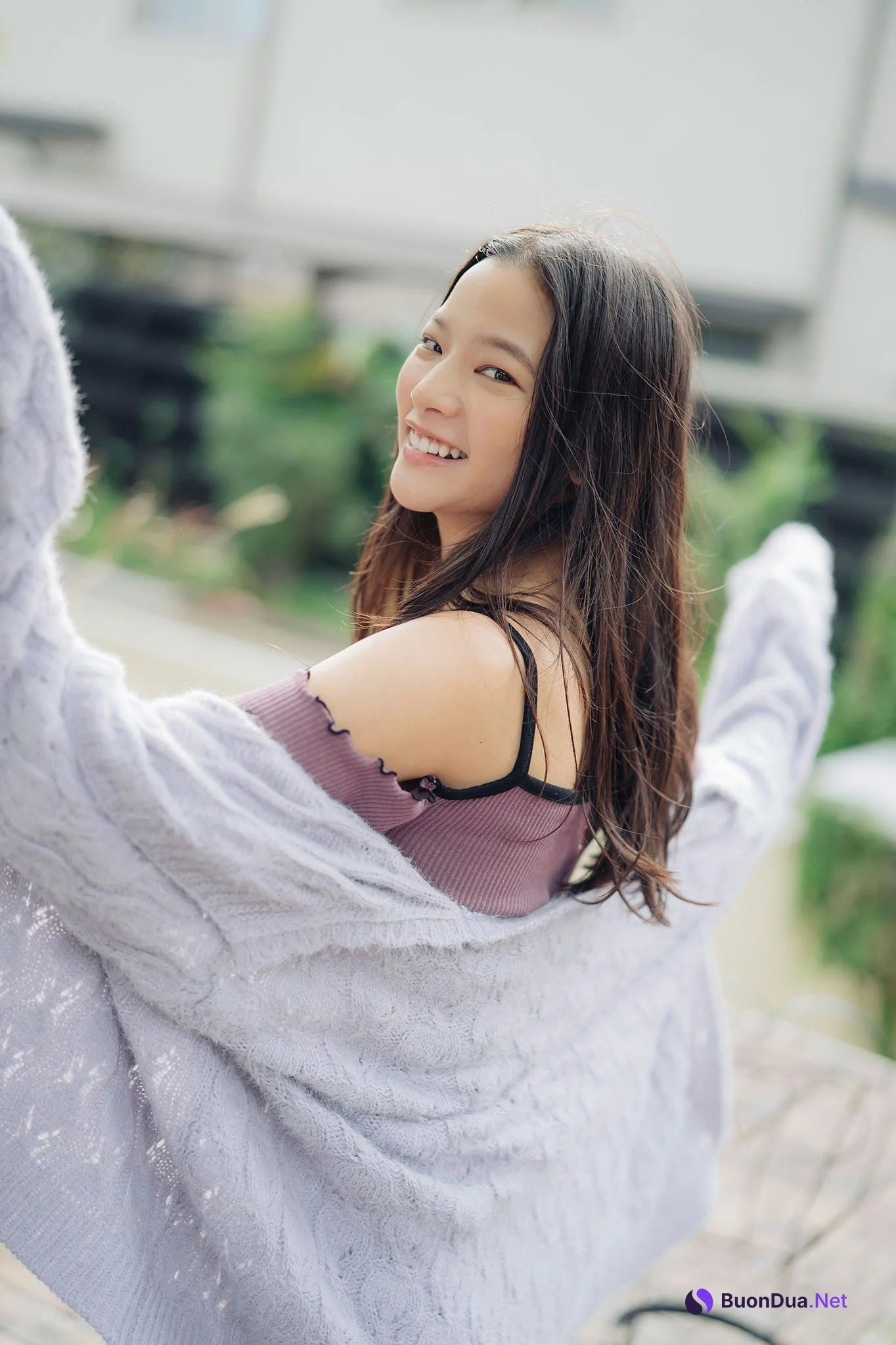Lisa Oda 織田梨沙, ヤンマガWeb グラから見るか？エモから見るか？ - Photo 5