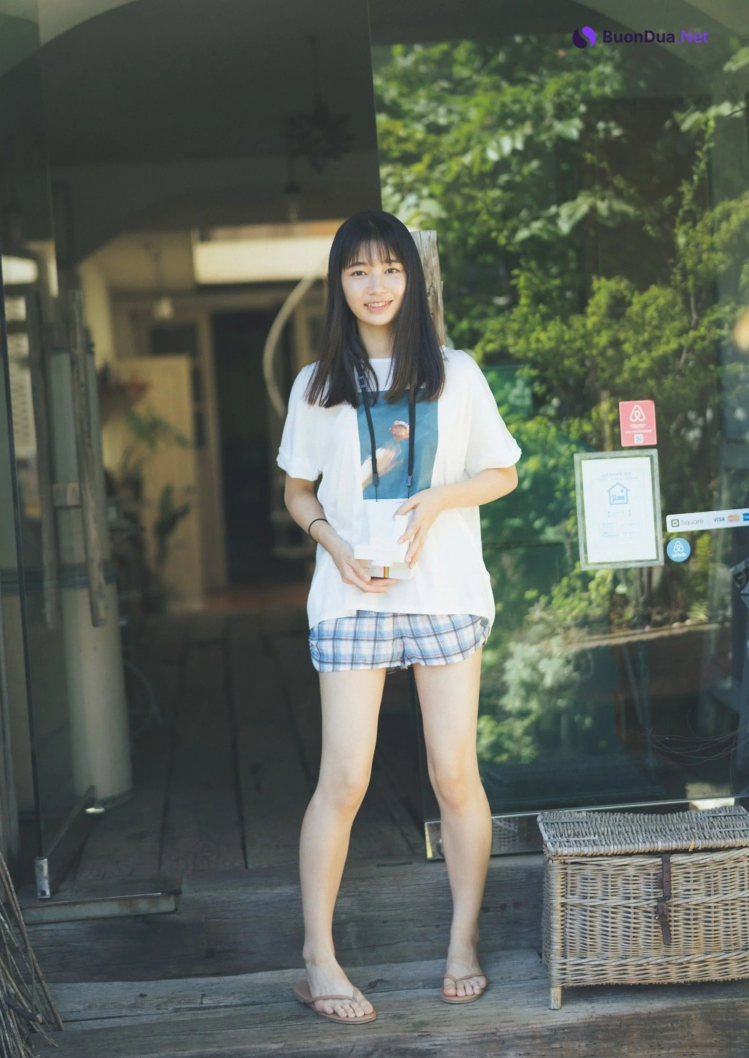 Lizu Maekawa 前川莉珠, Weekly Playboy 2024 No.07 (週刊プレイボーイ 2024年7号) - Photo 2