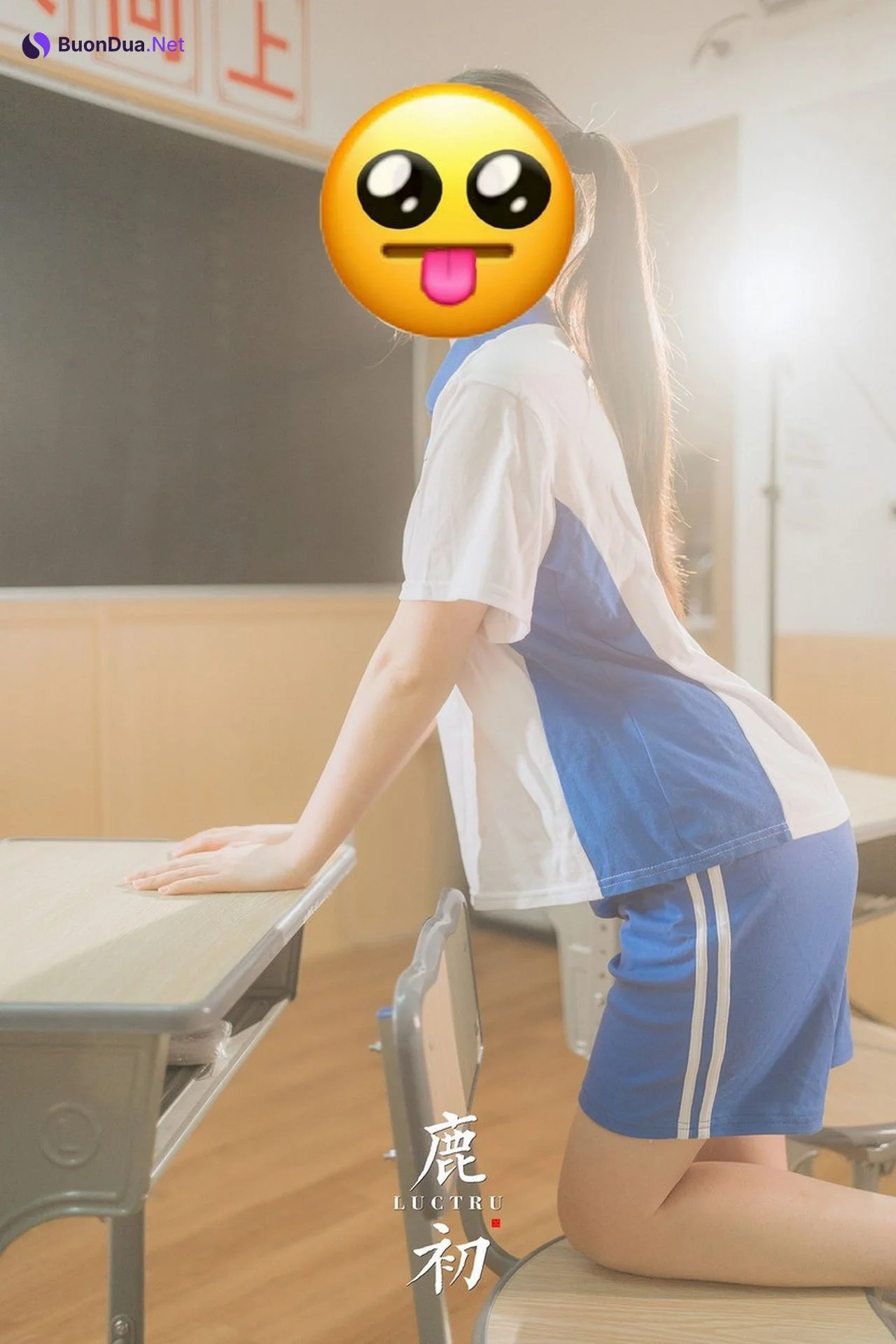 鹿初 Luctru, デジタル写真集 ‘教室 Classroom’ Set.01 - Photo 14