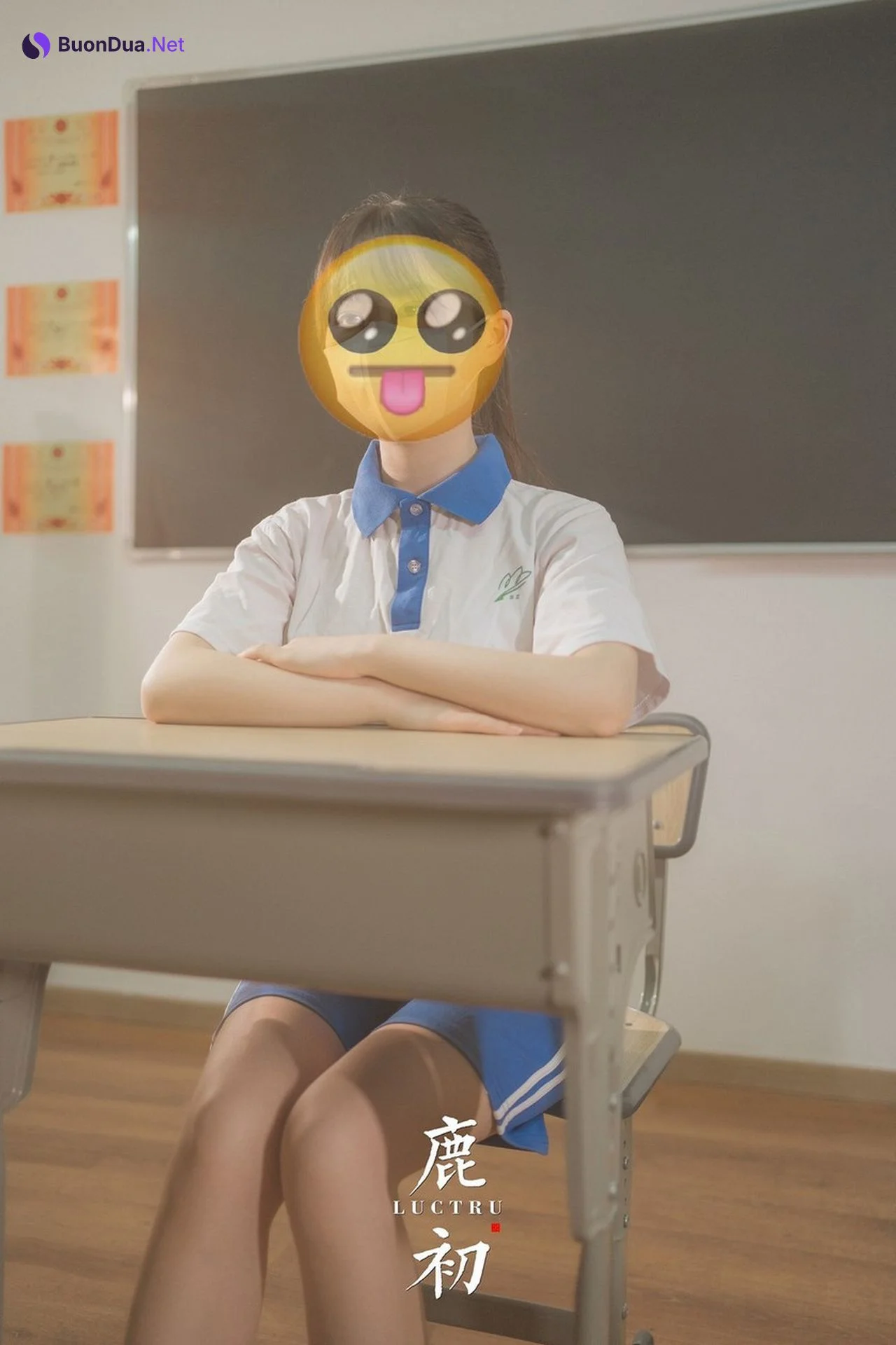 鹿初 Luctru, デジタル写真集 ‘教室 Classroom’ Set.01 - Photo 3