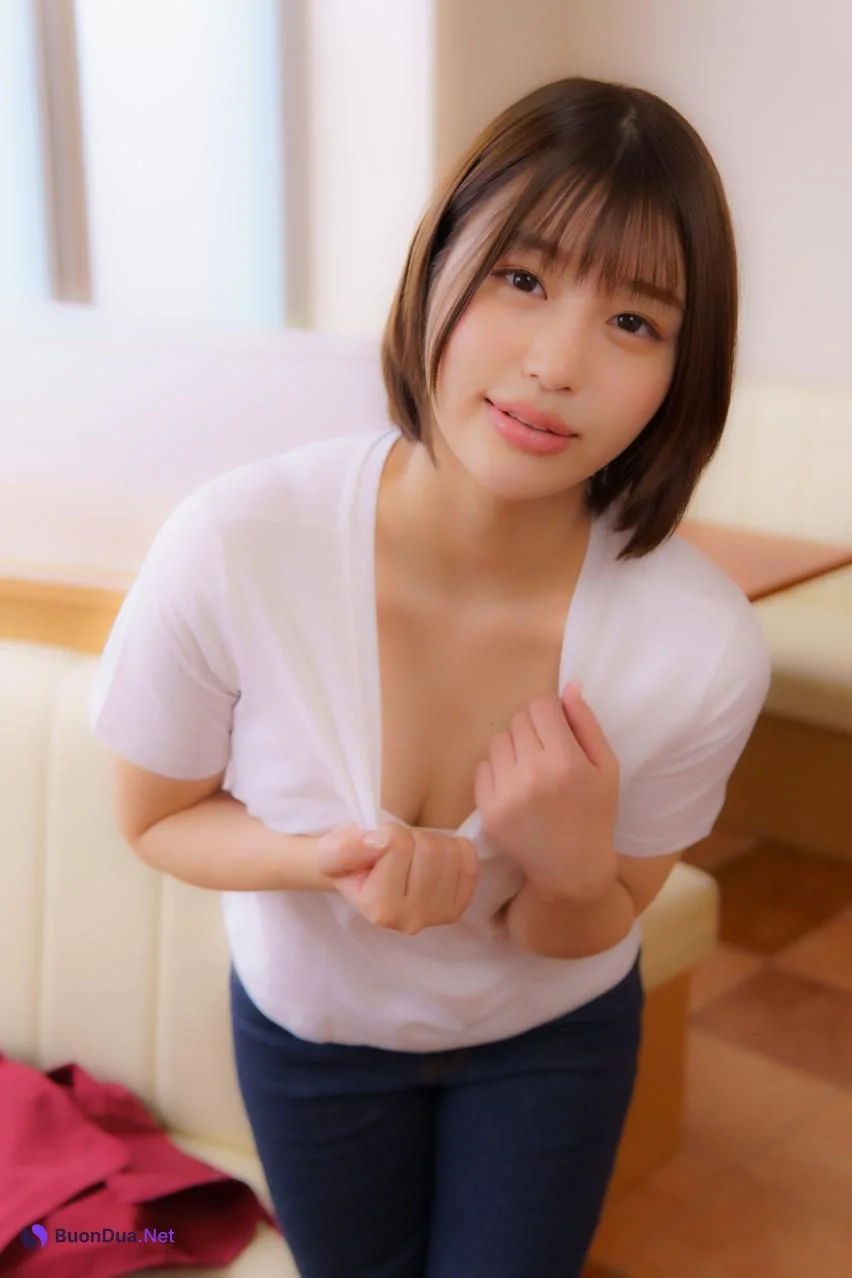 Mahiro Tadai 唯井まひろ, 写真集 「ファミレス店員とホテル密会」 Set.01 - Photo 6