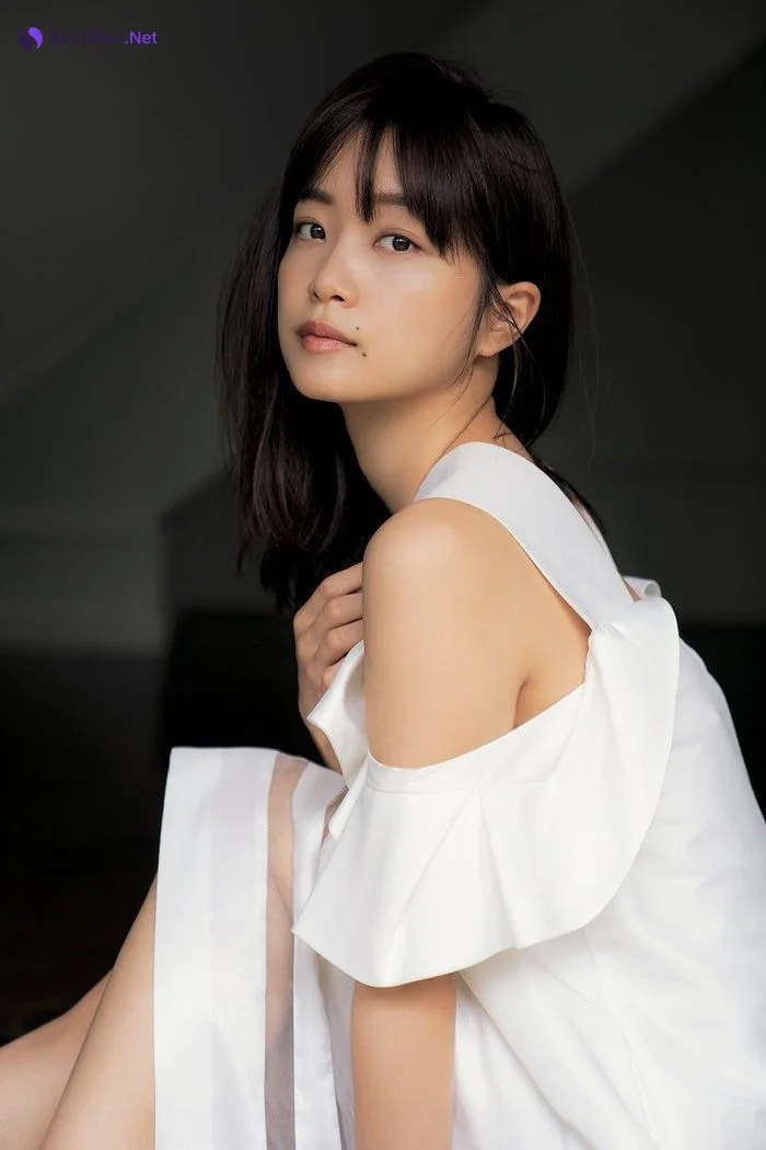 Mai Fukagawa 深川麻衣, FLASH 2019.12.03 (フラッシュ 2019年12月03日号) - Photo 8