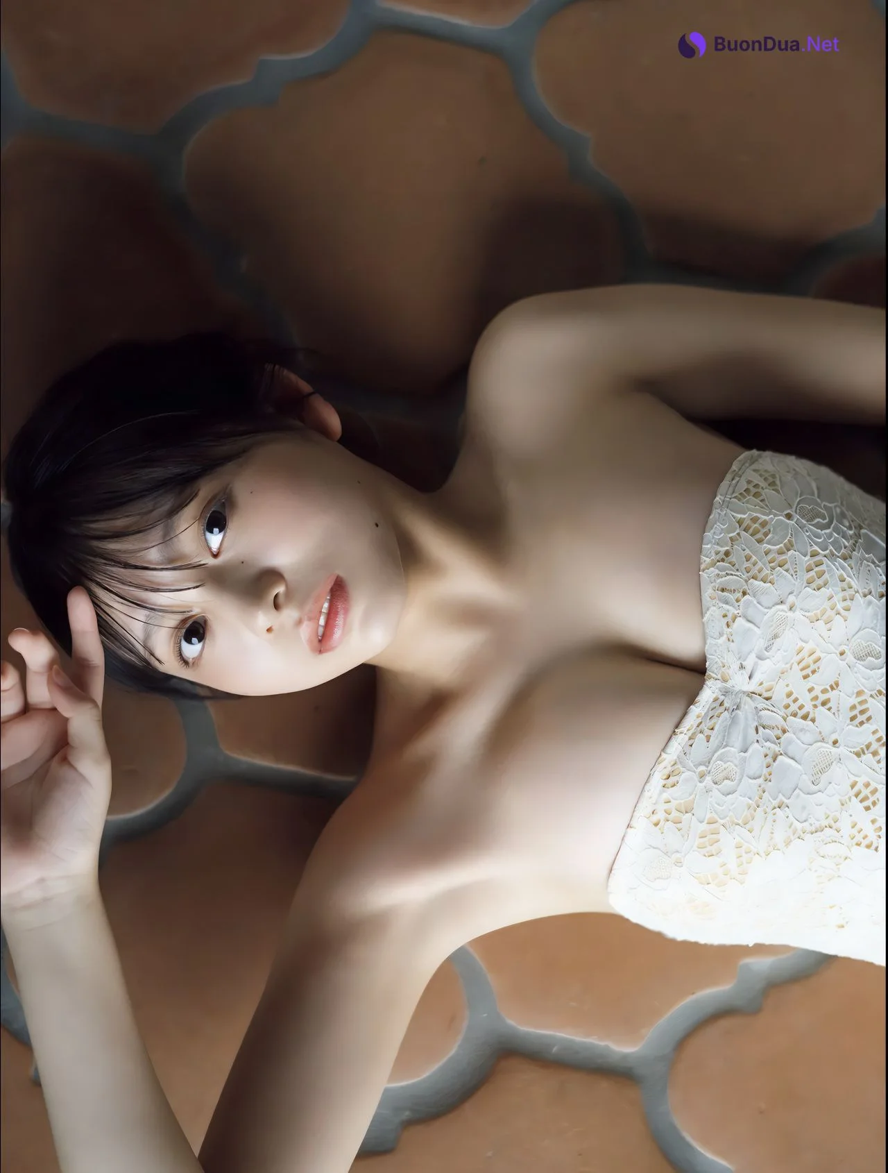 Mai Horai 蓬莱舞, FRIDAY 2024.12.20 (フライデー 2024年12月20日号) - Photo 5