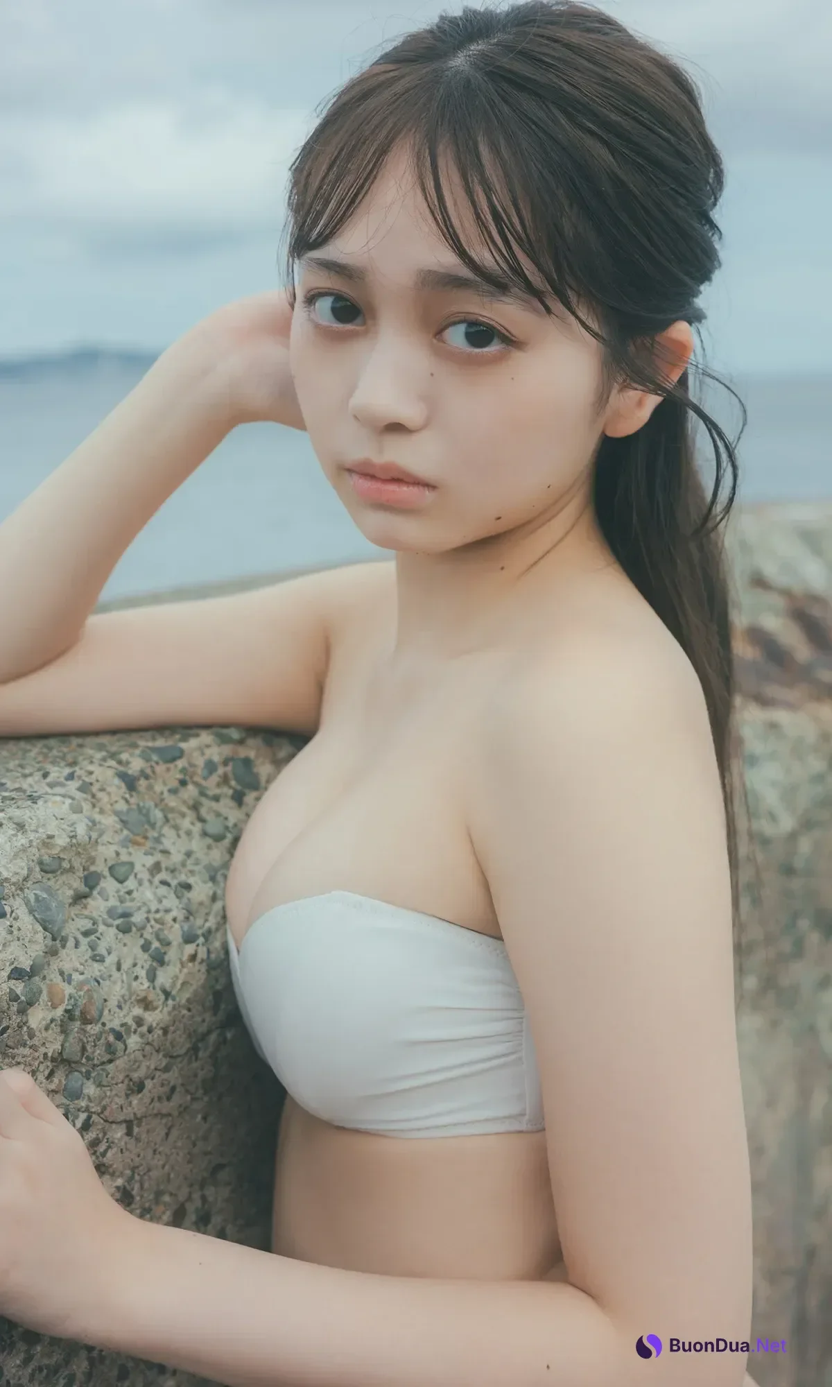Mai Horai 蓬莱舞, 週プレ Photo Book 「新東京亜熱帯～prologue～」 - Photo 18