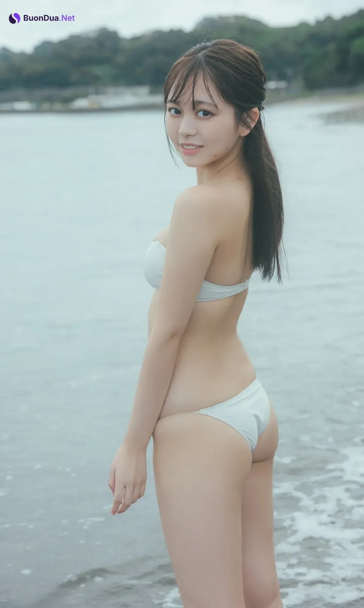 Mai Horai 蓬莱舞, 週プレ Photo Book 「新東京亜熱帯～prologue～」 - Photo 20