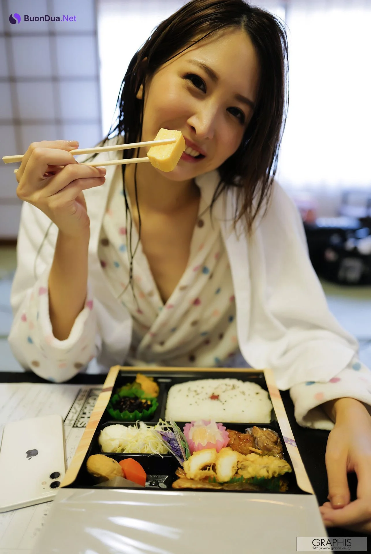 Mai Kanami 神菜美まい, [Graphis] Gals 「Classy」 Making - Photo 16