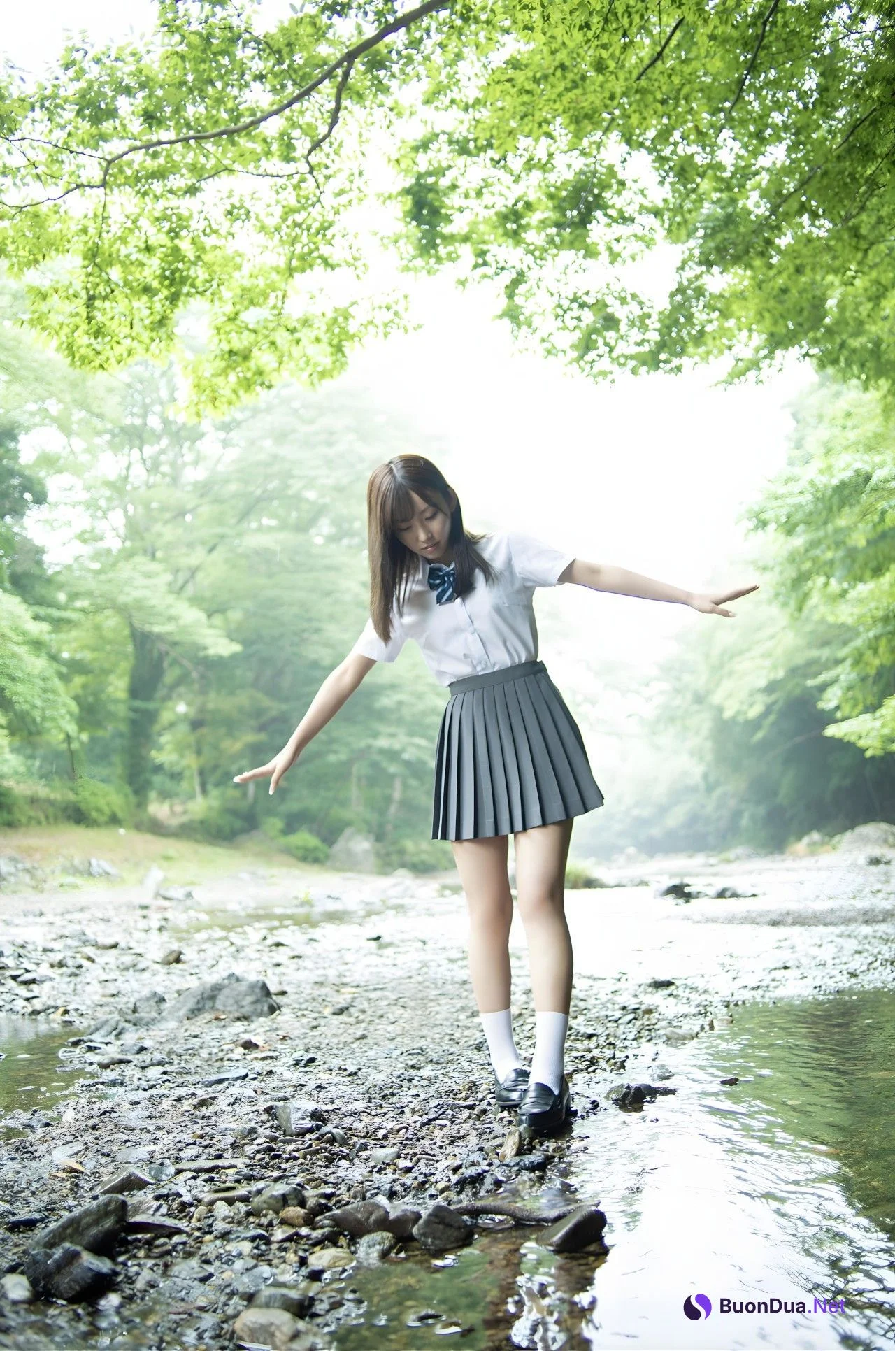 Mai Nanashima 七嶋舞, ヘアヌード写真集 [夏に舞うかげろう] Set.01 - Photo 2