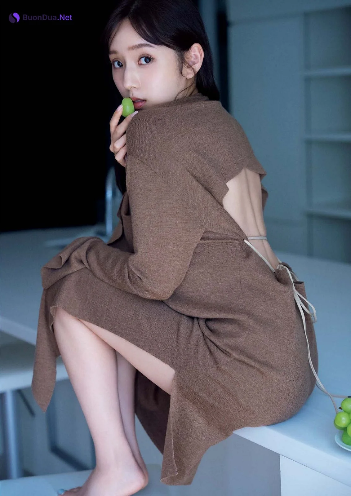 Mai Shinuchi 新内眞衣, Big Comic Spirits 2022 No.52 (ビッグコミックスピリッツ 2022年52号) - Photo 16
