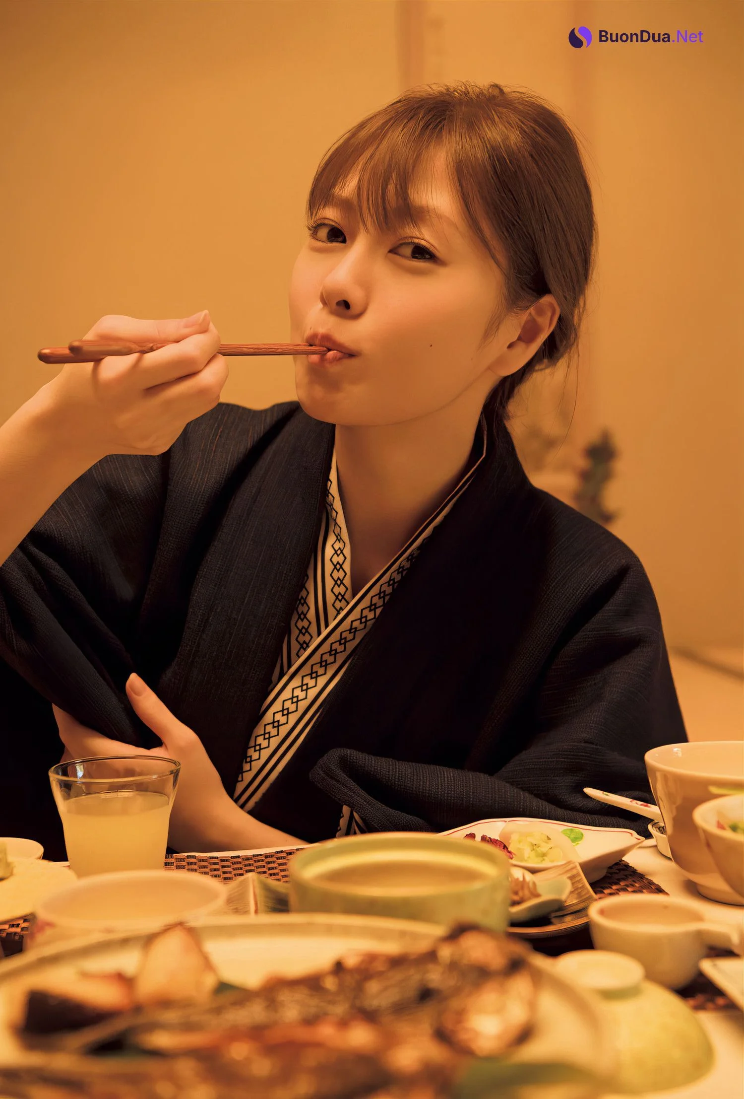 Mai Shiraishi 白石麻衣, FRIDAY 2018.01.12 (フライデー 2018年1月12日号) - รูปภาพ 5