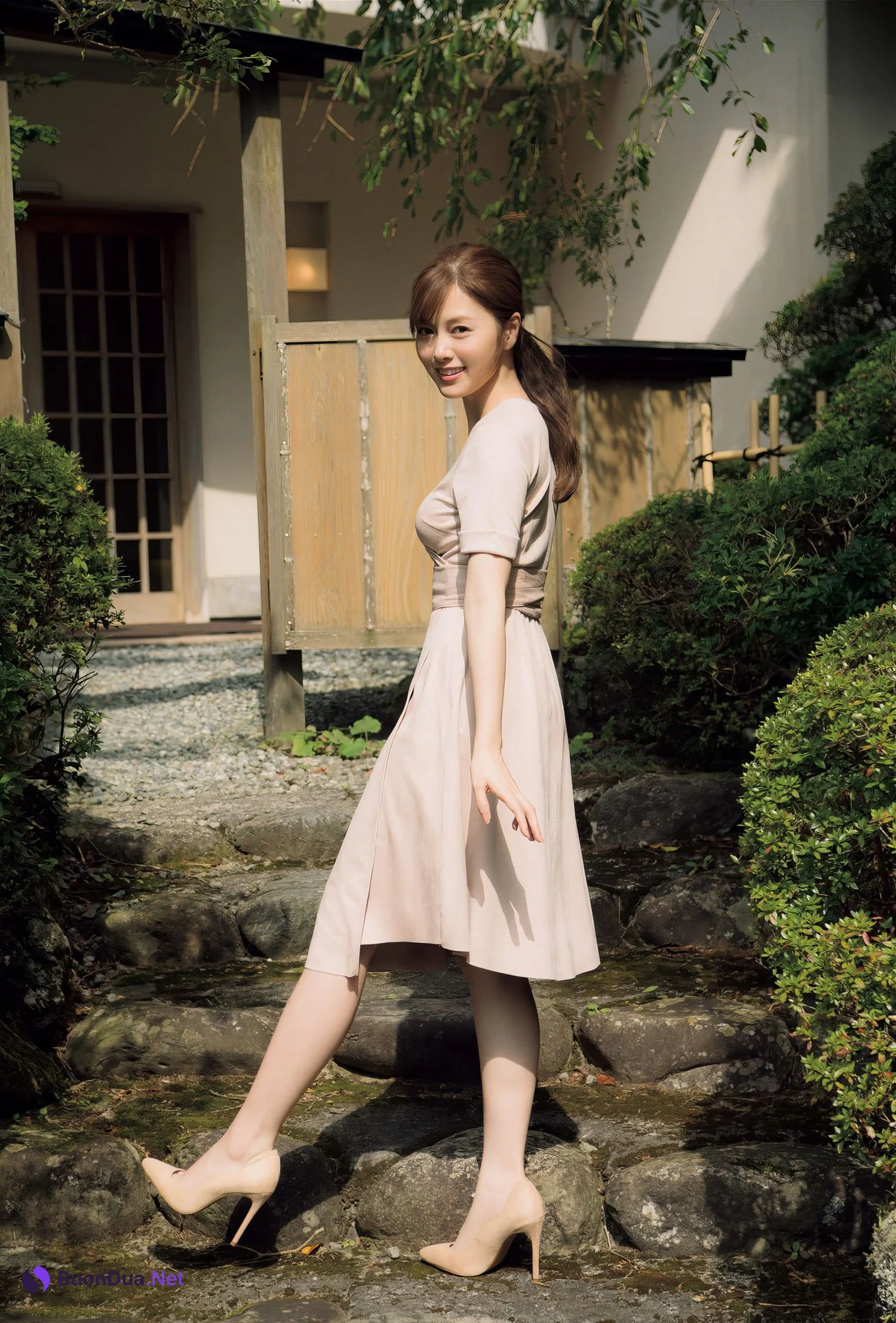 Mai Shiraishi 白石麻衣, FRIDAY 2018.01.12 (フライデー 2018年1月12日号) - รูปภาพ 8