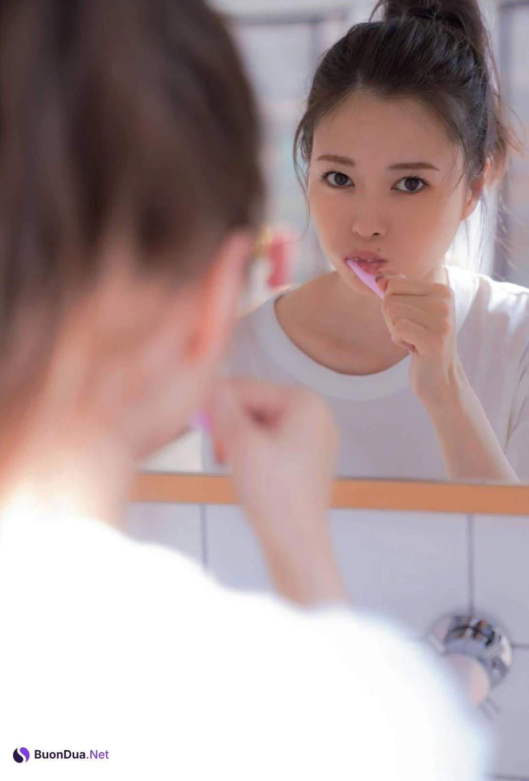 Mai Shiraishi 白石麻衣, FRIDAY 2020.01.10 (フライデー 2020年1月10日号) - Photo 14