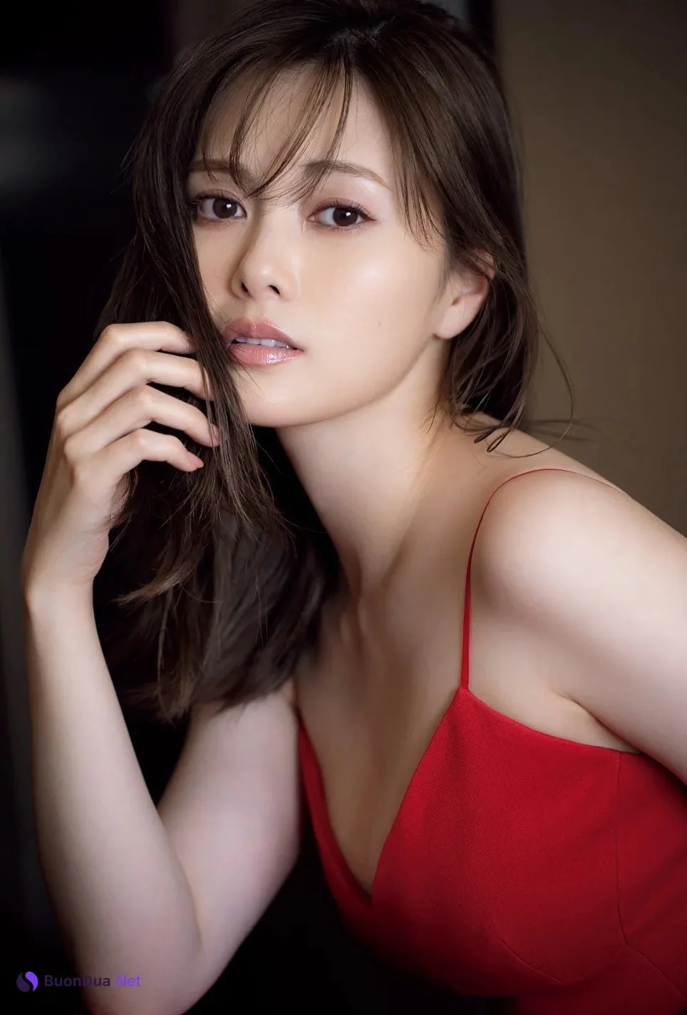 Mai Shiraishi 白石麻衣, FRIDAY 2022.07.29 (フライデー 2022年7月29日号) - Photo 13