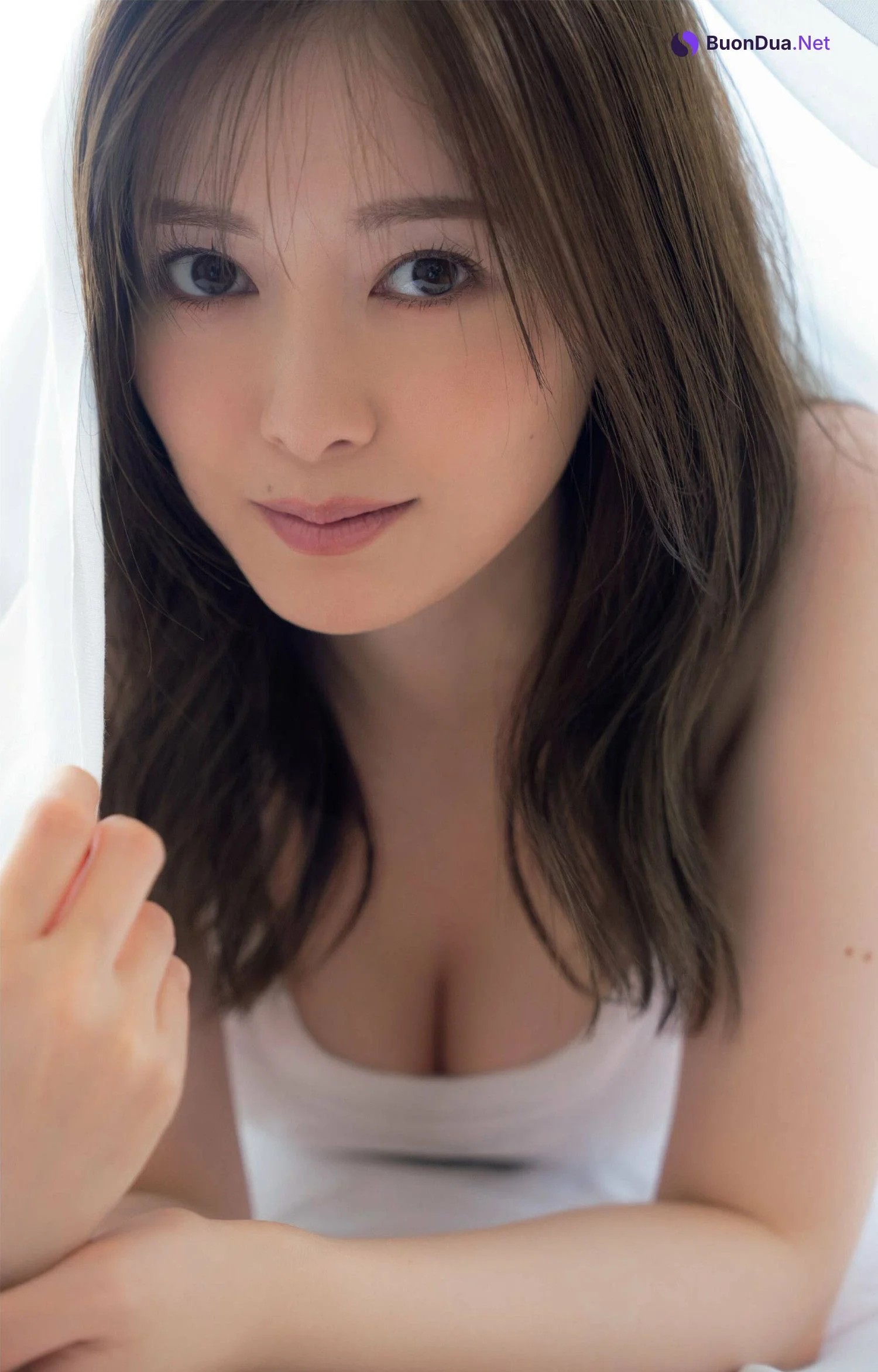 Mai Shiraishi 白石麻衣, FRIDAY 2023.01.13 (フライデー 2023年1月13日号) - Photo 4