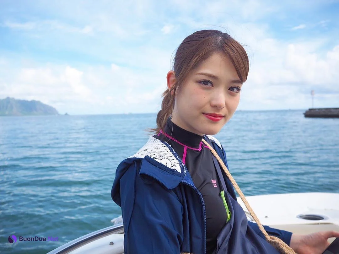 Mai Shiraishi 白石麻衣, Sayuri Matsumura 松村沙友理, FLASH 2019.10.22-29 (フラッシュ 2019年10月22-29日号) - Photo 16