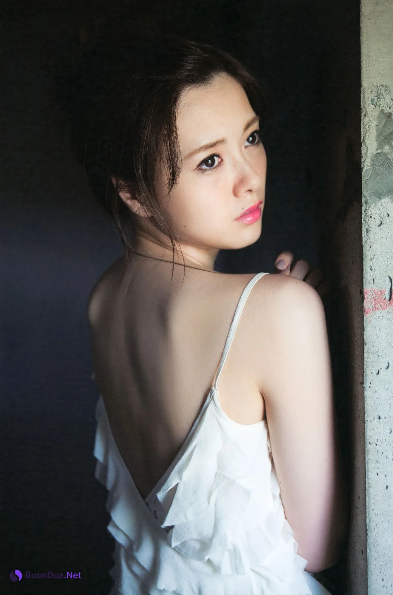 Mai Shiraishi 白石麻衣, ファースト写真集 「清純な大人」 Set.03 - Photo 13