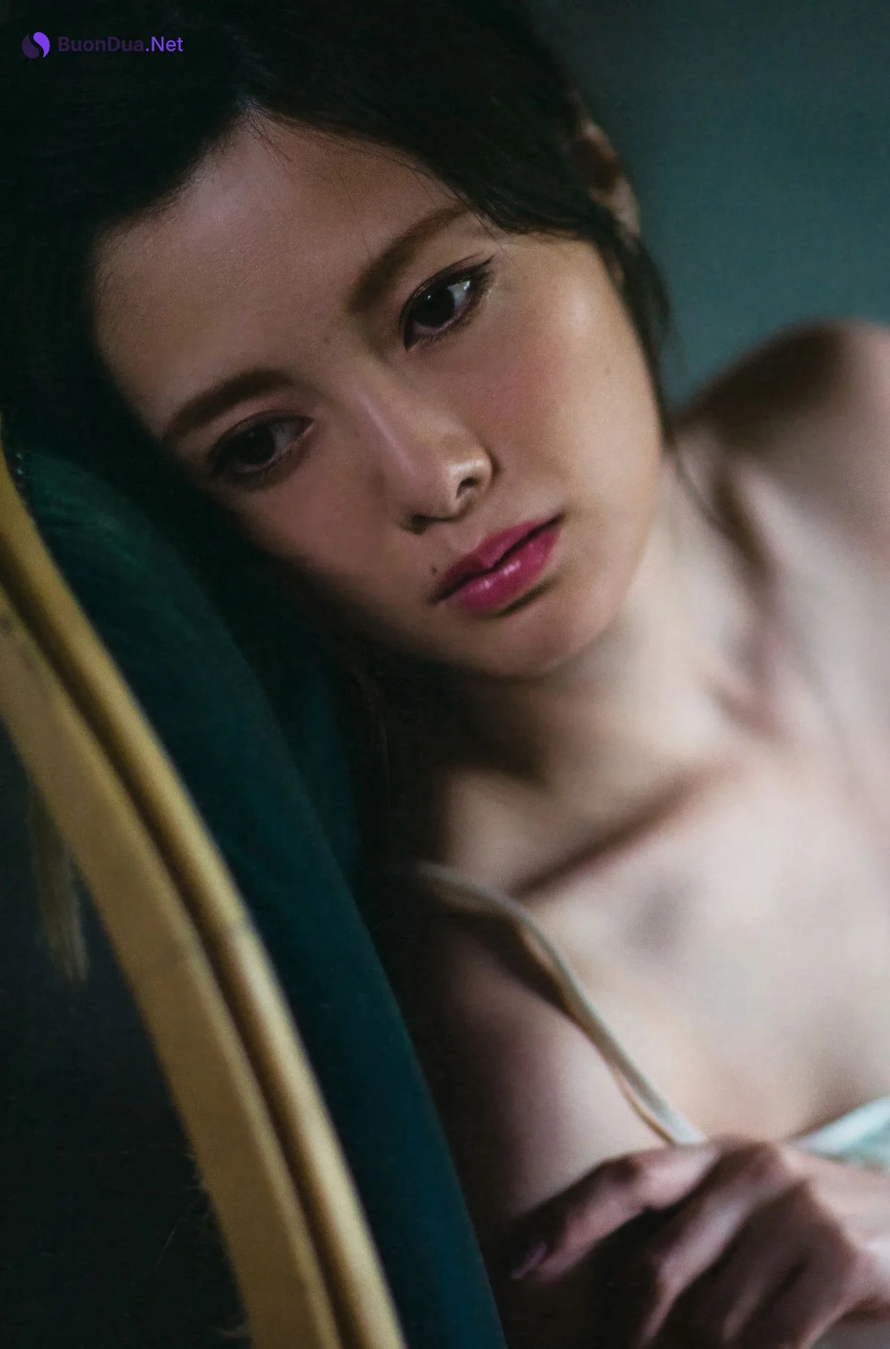 Mai Shiraishi 白石麻衣, ファースト写真集 「清純な大人」 Set.03 - Photo 15