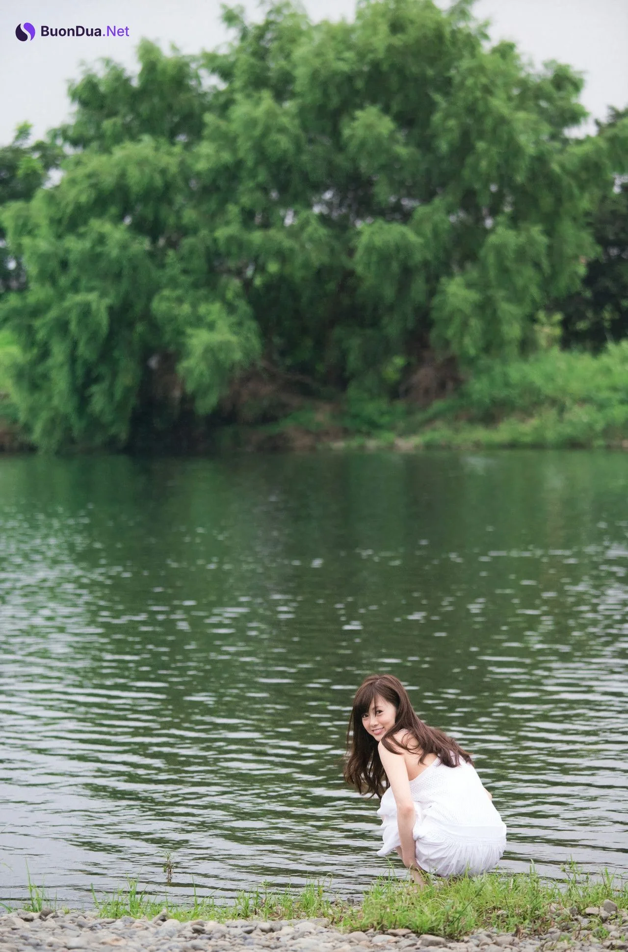 Mai Shiraishi 白石麻衣, ファースト写真集 「清純な大人」 Set.03 - Photo 9