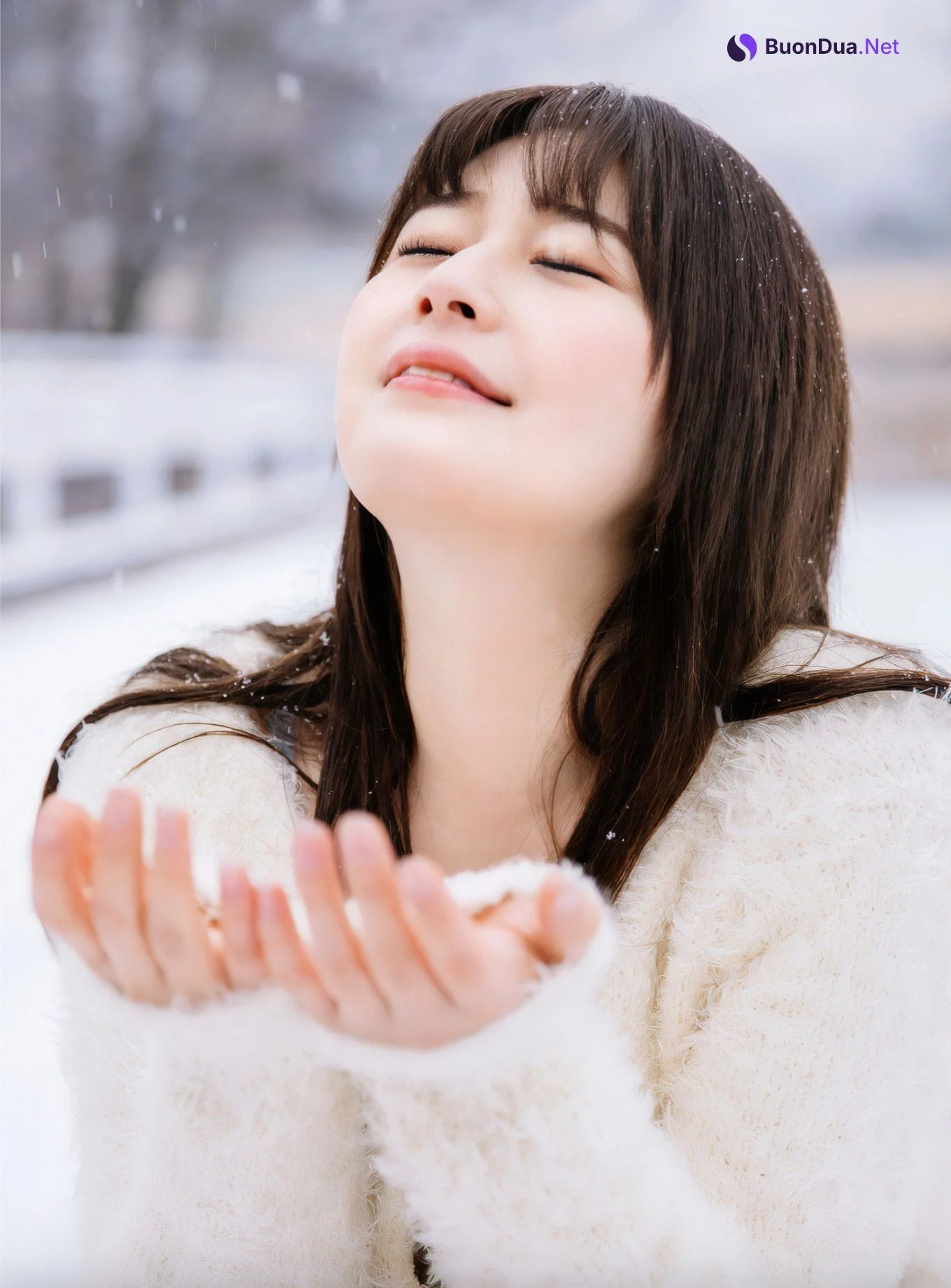 Maina Yuuri 優梨まいな, 写真集 Alarm 「MAINA」 Set.01 - Photo 6