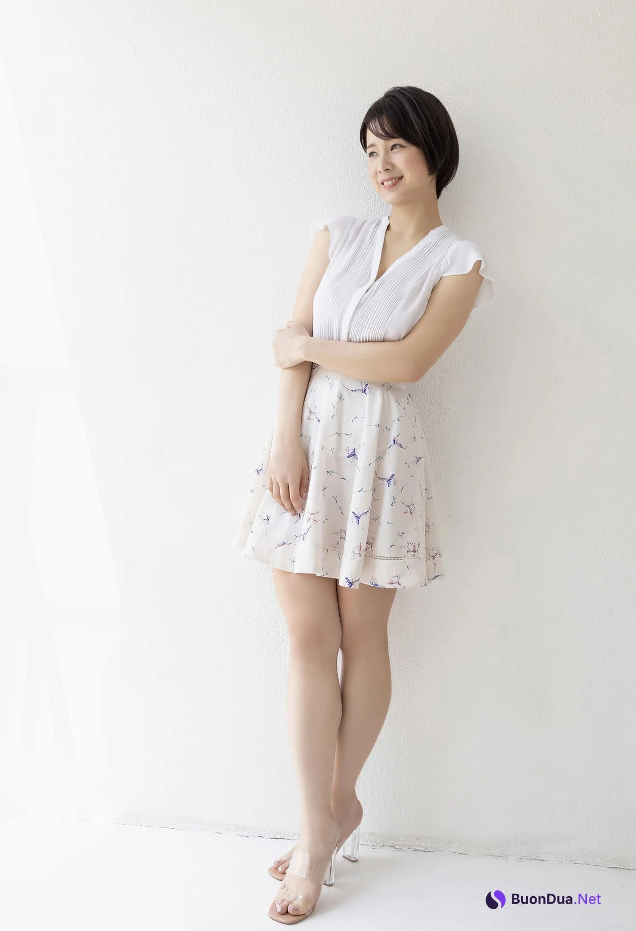 Makoto Sanada 真田まこと, 週刊現代デジタル写真集 [カップの現役ナースはフェチが好き] Set.01 - Photo 3