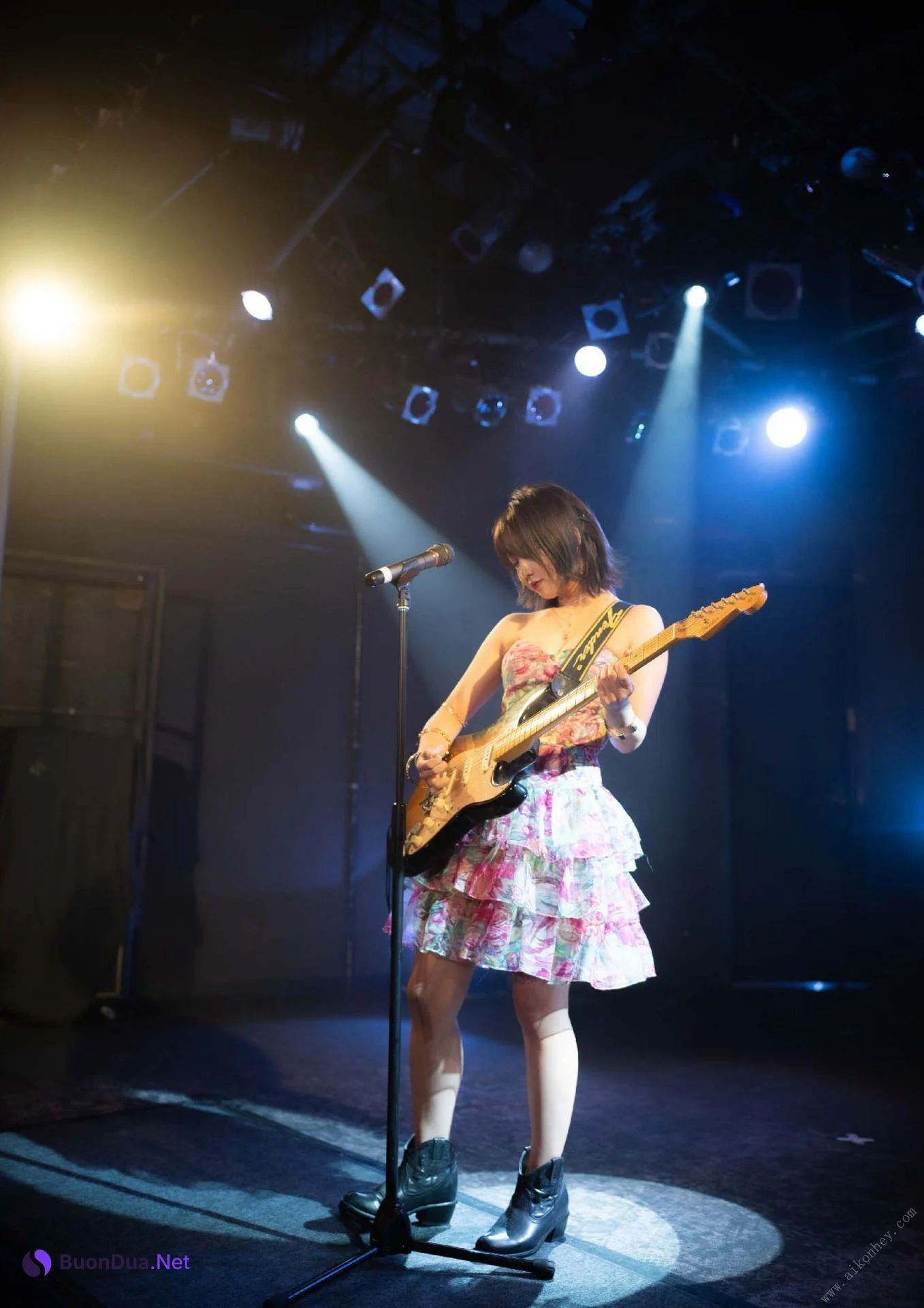 Makoto Toda 戸田真琴, デジタル写真集 「Nostalgic」 Set.02 - รูปภาพ 4