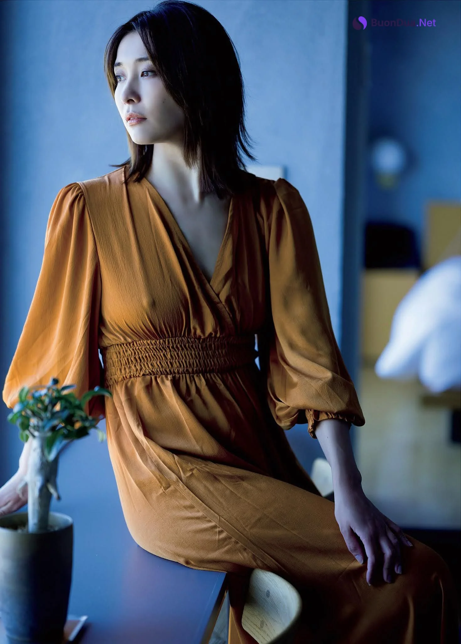 Mami Yamasaki 山崎真実, FLASH 2021.04.20 (フラッシュ 2021年4月20日号) - Photo 2