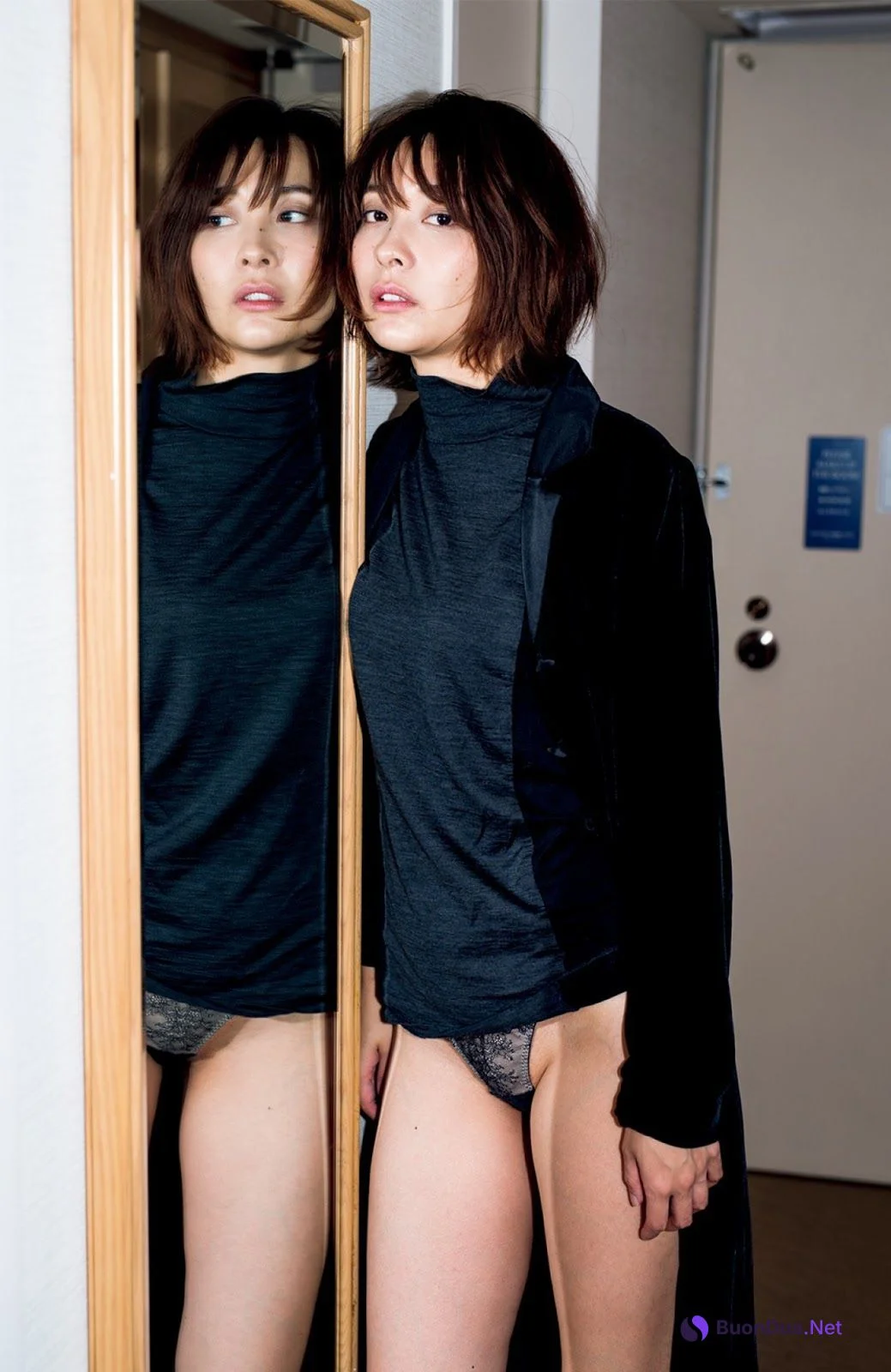 Mami Yamasaki 山崎真実, FRIDAY 2019.02.15 (フライデー 2019年2月15日号) - Photo 2