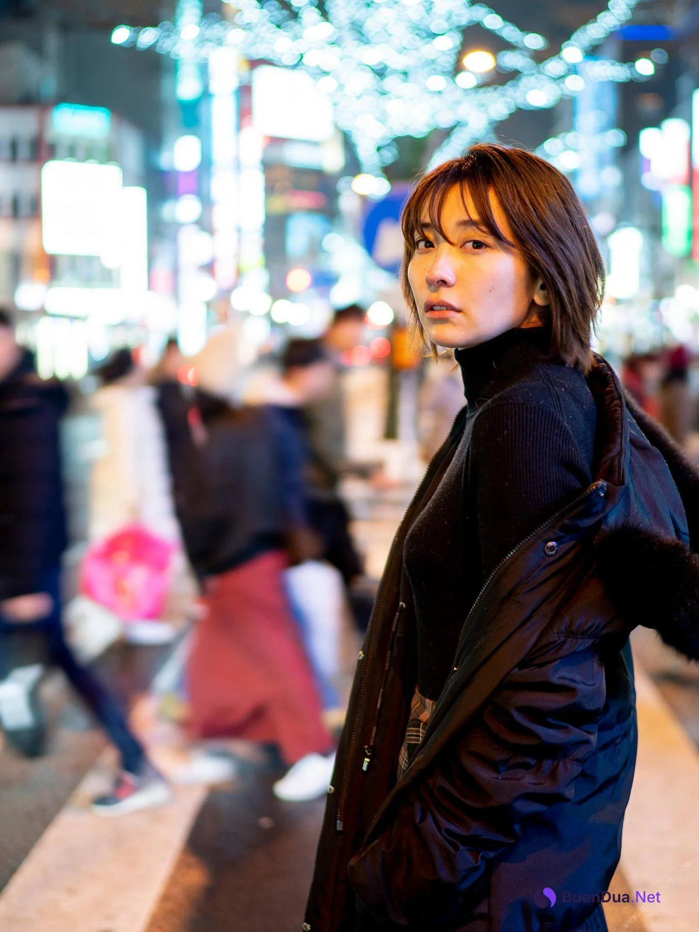 Mami Yamasaki 山崎真実, 週刊ポストデジタル写真集 「山崎真実×舞山秀一 Silent」 Set.01 - Photo 2