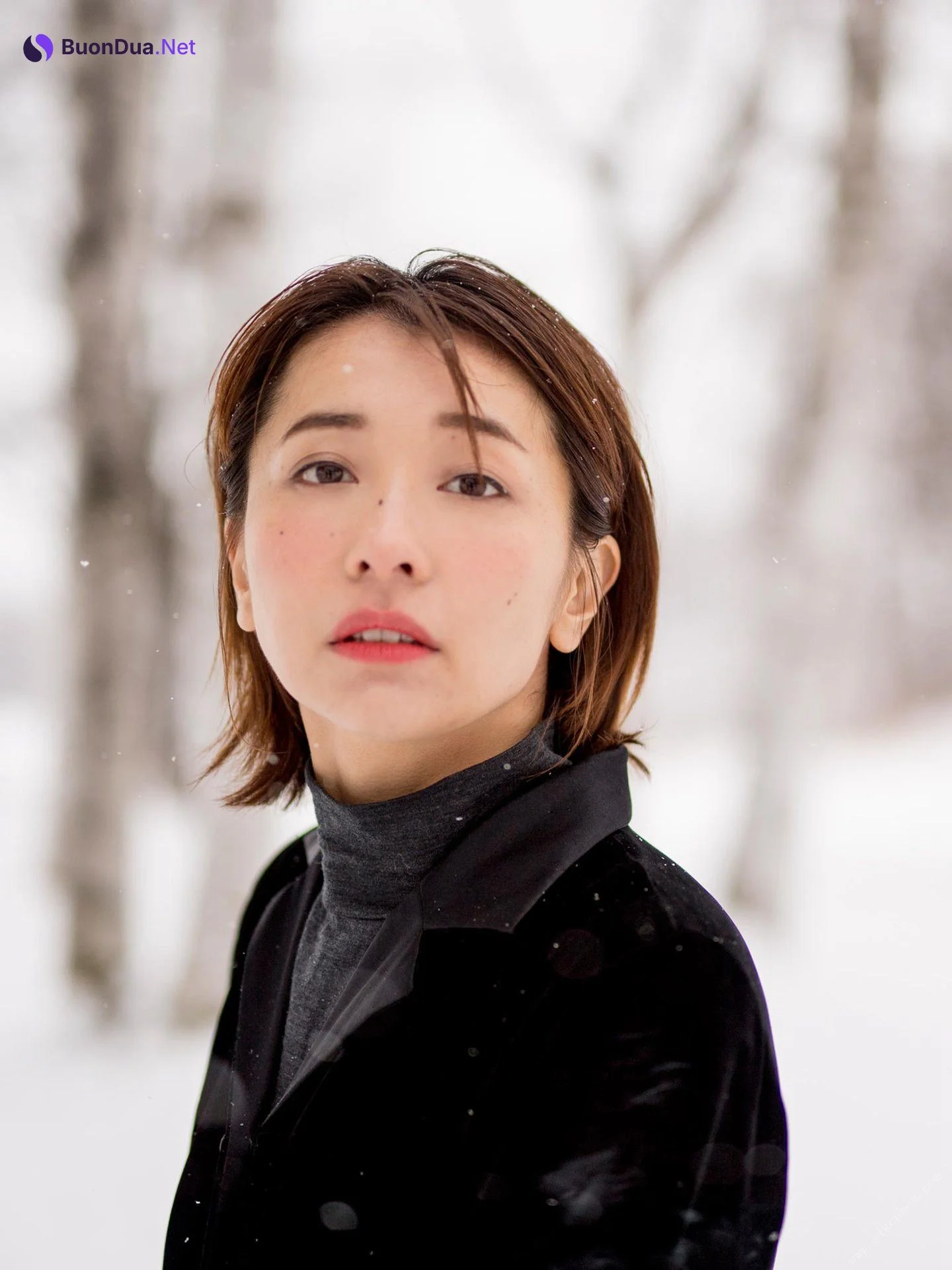 Mami Yamasaki 山崎真実, 週刊ポストデジタル写真集 「山崎真実×舞山秀一 Silent」 Set.02 - Photo 5