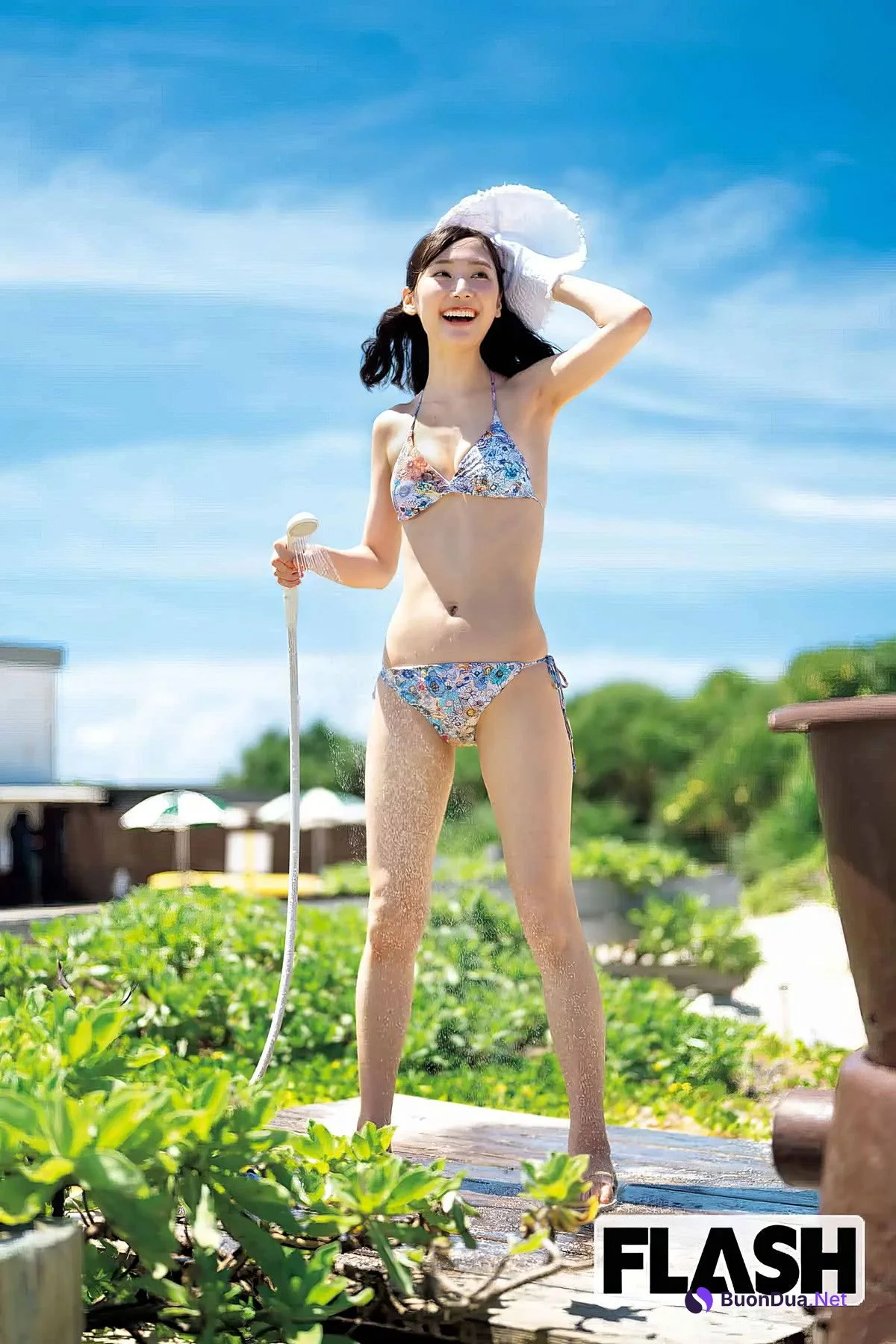 Mana Takai 高井真菜, FLASH 2024.09.17 (フラッシュ 2024年9月17日号) - Photo 10