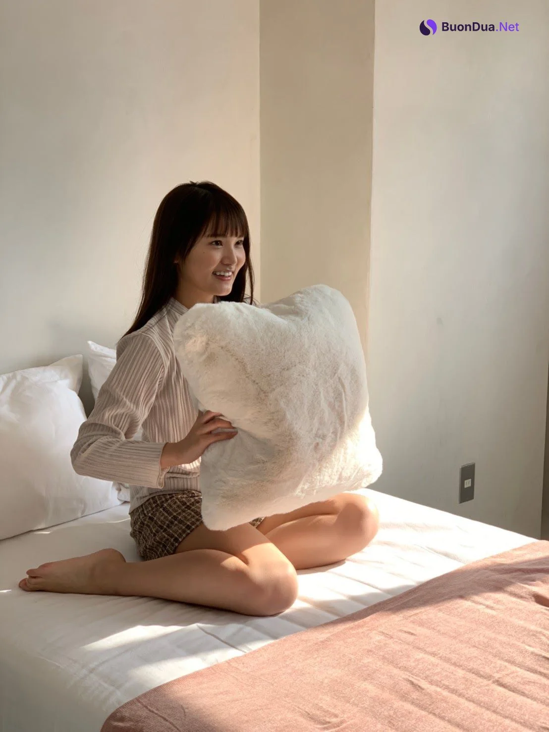 Mana Takase 高瀬愛奈, Platinum FLASH プラチナフラッシュ 2021.01 Vol.14 - Photo 12