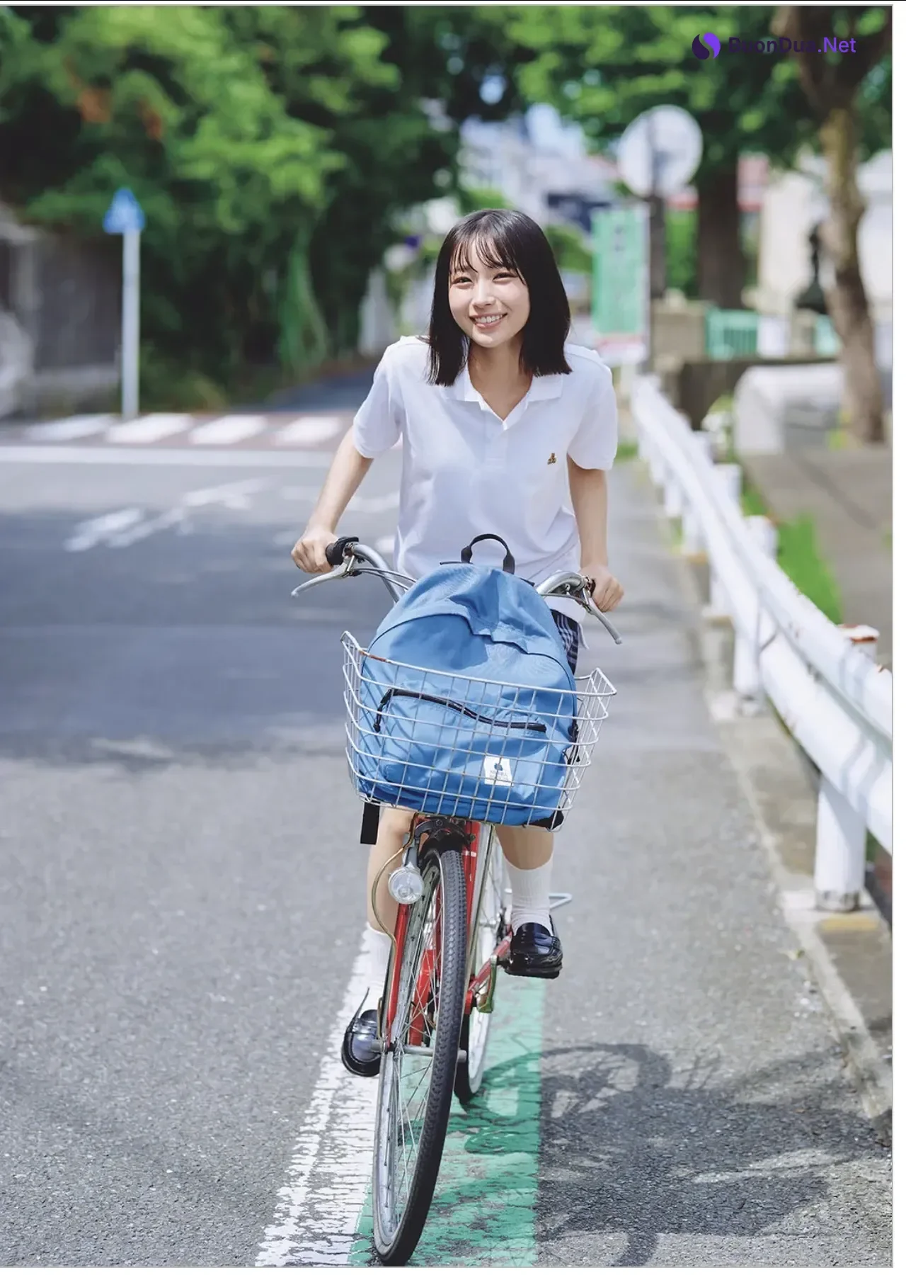 Manami Ono 大野愛実, Weekly Playboy 2025 No.44 (週刊プレイボーイ 2025年44号) - Photo 6