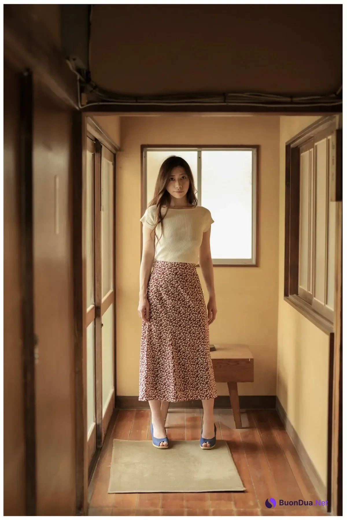 Manami Oura 大浦真奈美, ヌード写真集 「Nostalgia 回顧」 - Photo 12