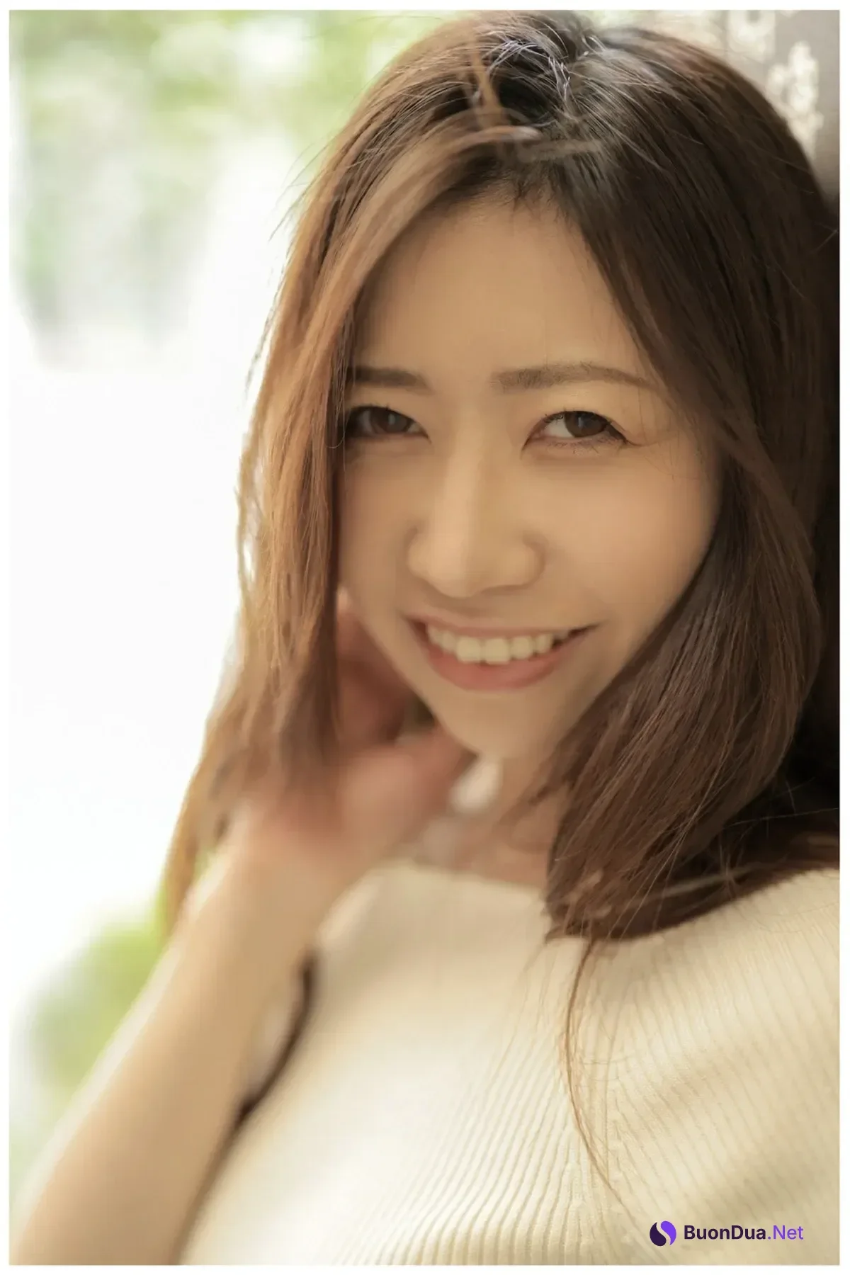 Manami Oura 大浦真奈美, ヌード写真集 「Nostalgia 回顧」 - Photo 3