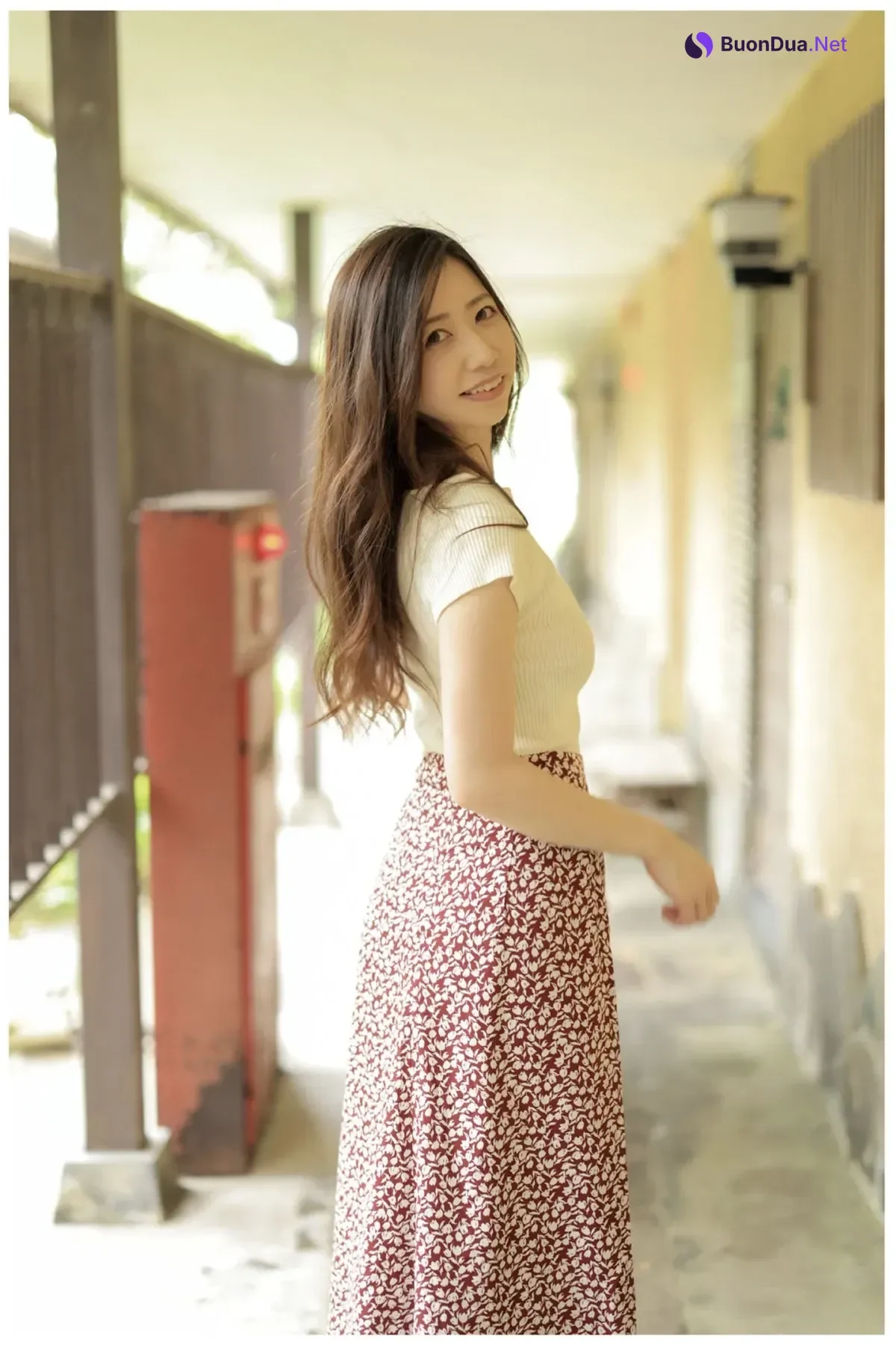 Manami Oura 大浦真奈美, ヌード写真集 「Nostalgia 回顧」 - Photo 6